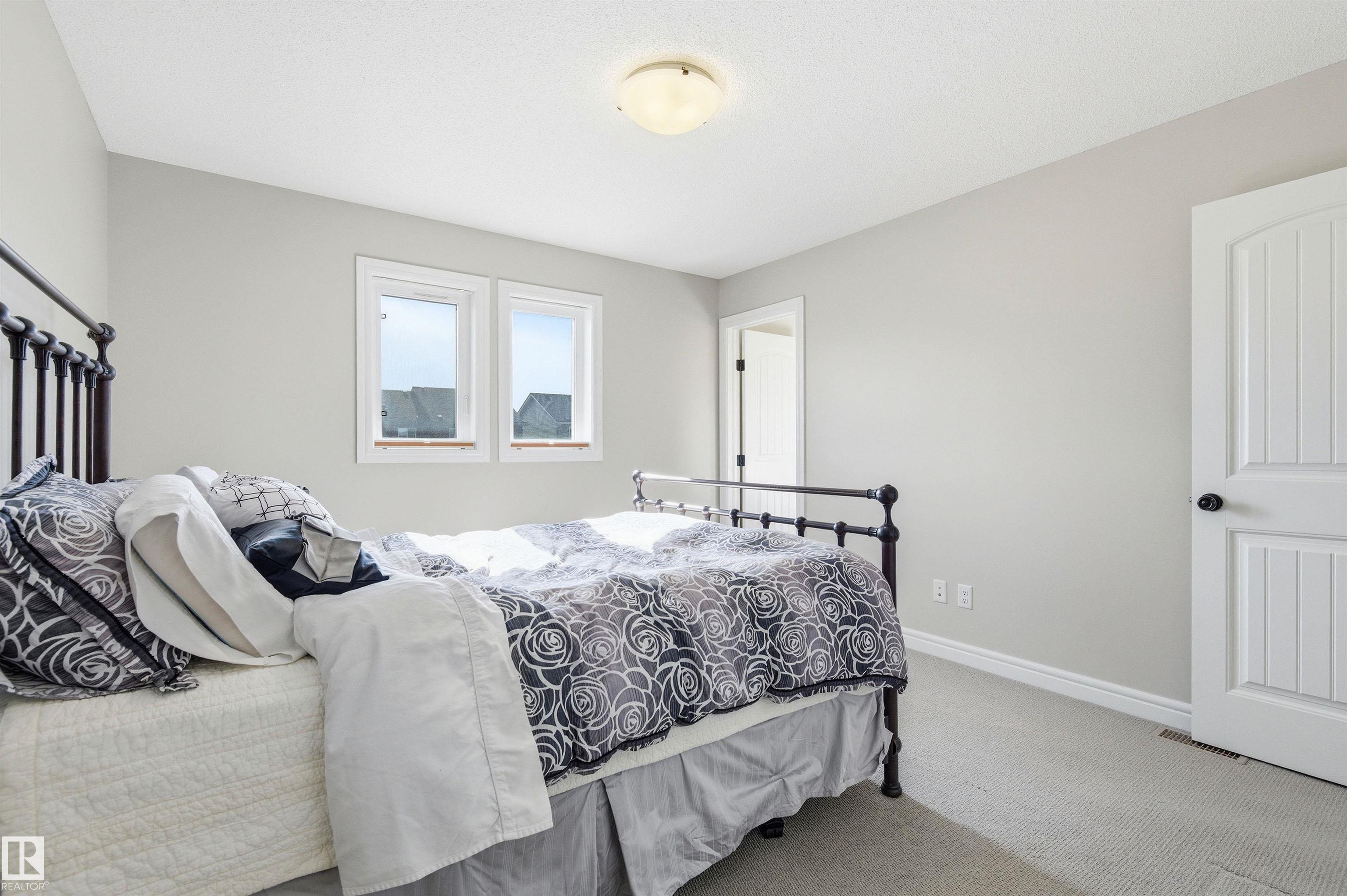 Photo 26 at 15907 13 Avenue SW, Glenridding Heights, Edmonton