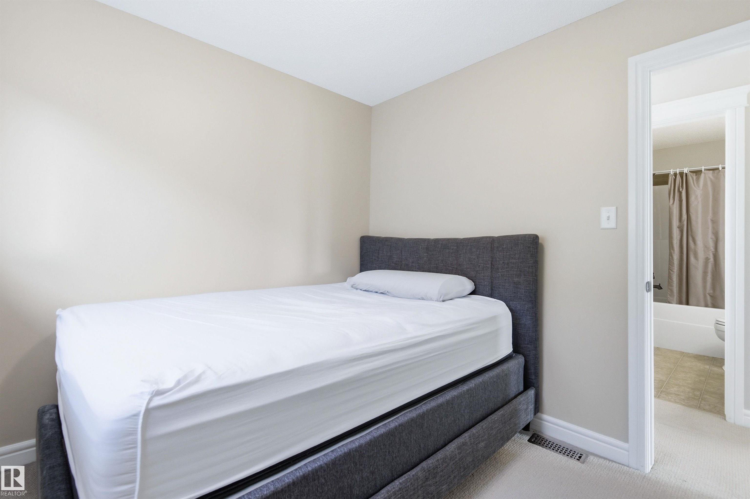 Photo 32 at 15907 13 Avenue SW, Glenridding Heights, Edmonton