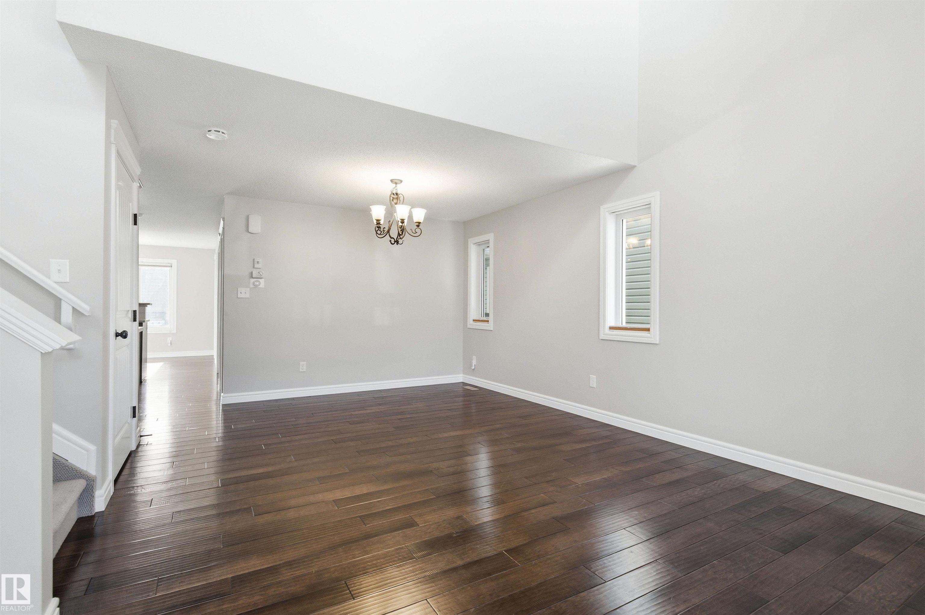 Picture for 15907 13 AV SW