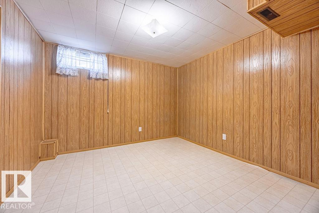 Photo 21 at 14008 83 Street NW, Northmount, Edmonton