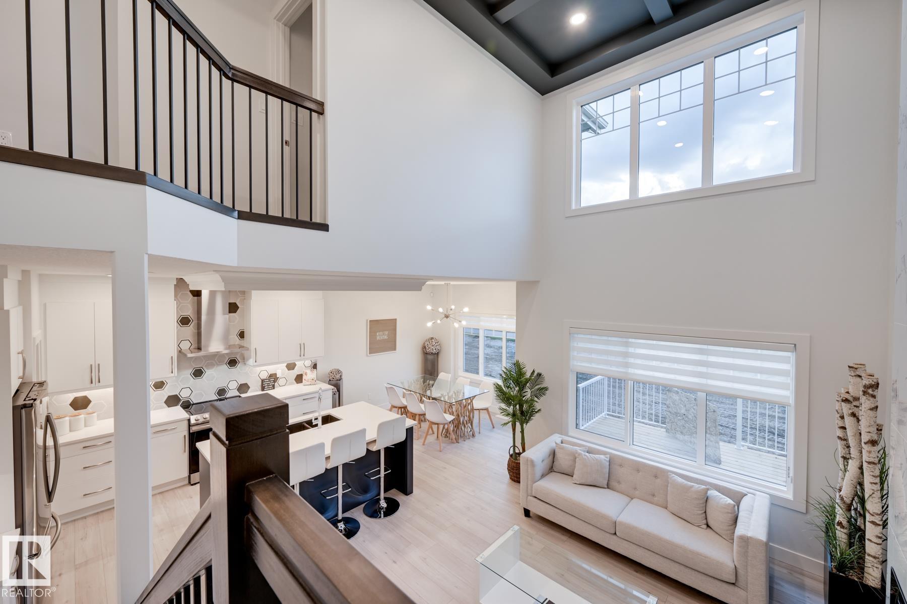 Photo 17 at 1134 Goldfinch Crescent NW, Kinglet Gardens, Edmonton