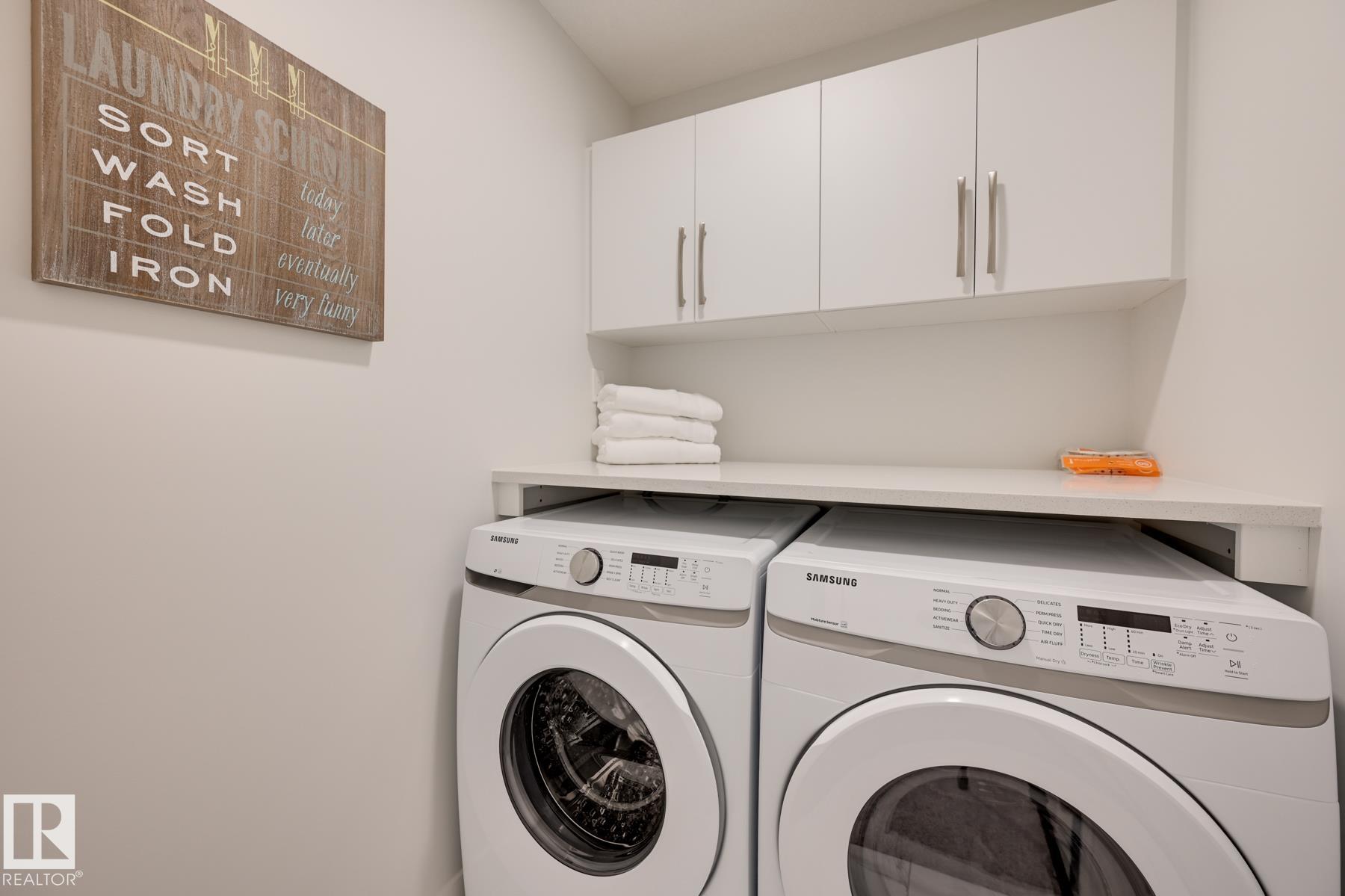 Photo 22 at 1134 Goldfinch Crescent NW, Kinglet Gardens, Edmonton