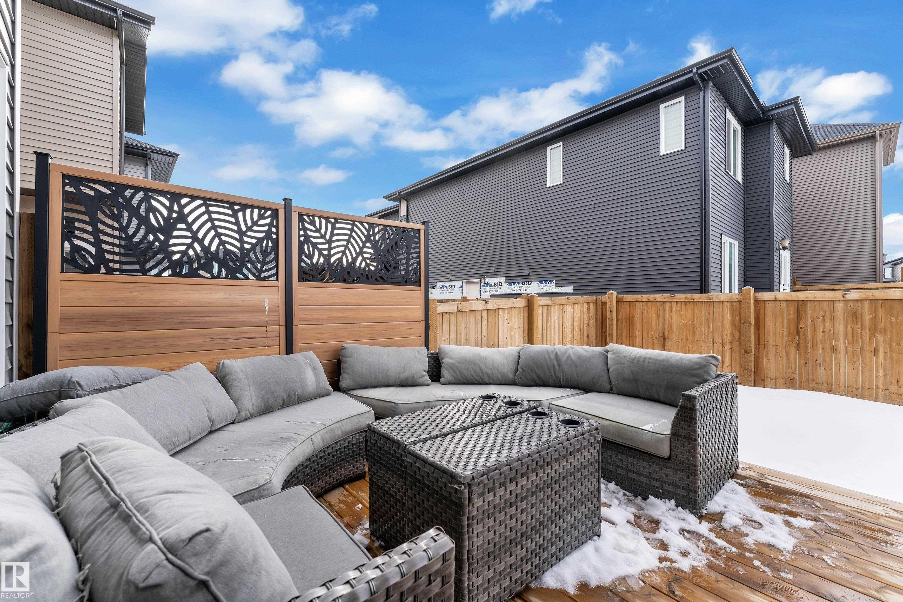 16812 48 Street NW, Cy Becker, Edmonton