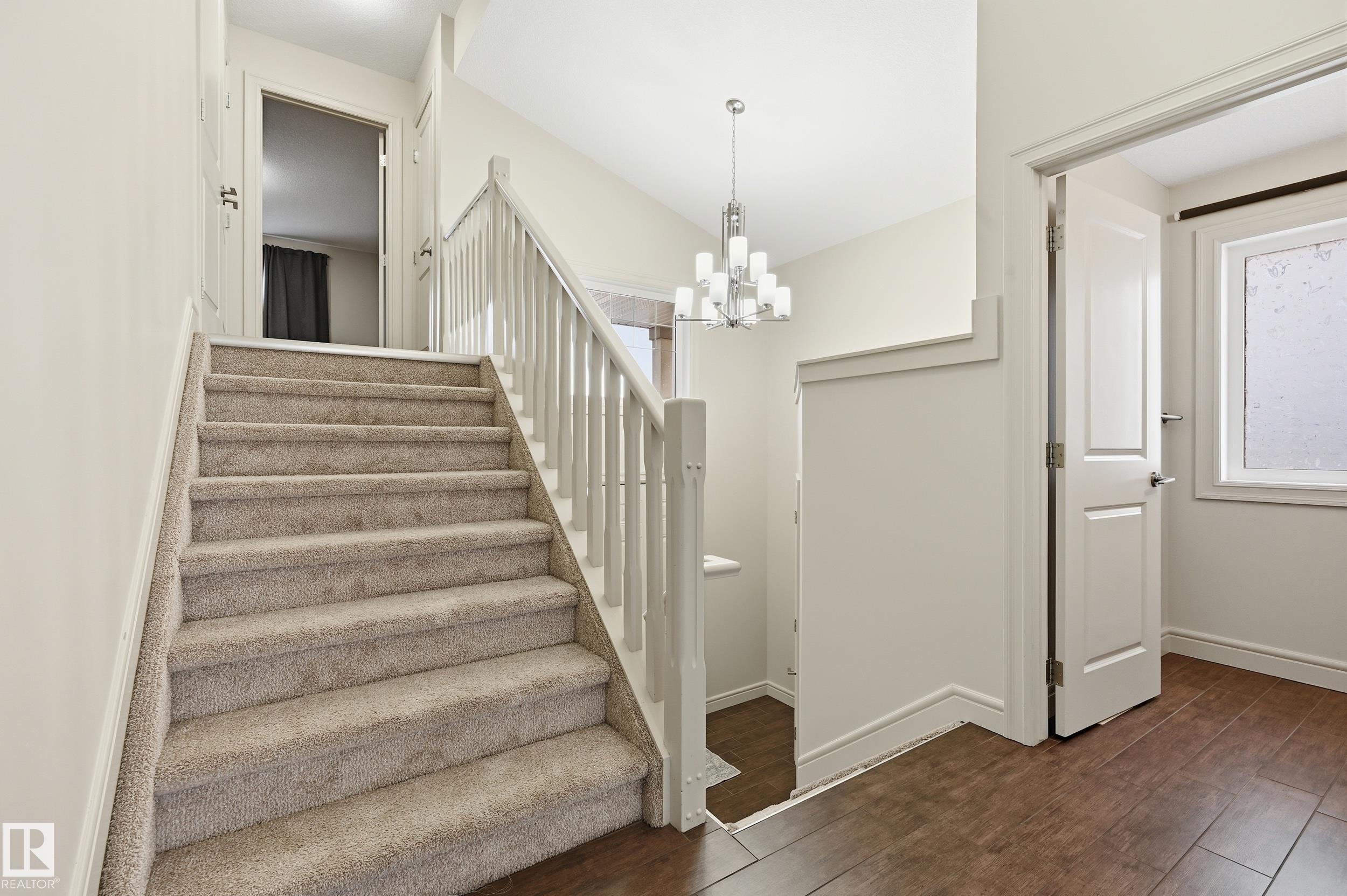 Picture for 1346 CUNNINGHAM DR W SW