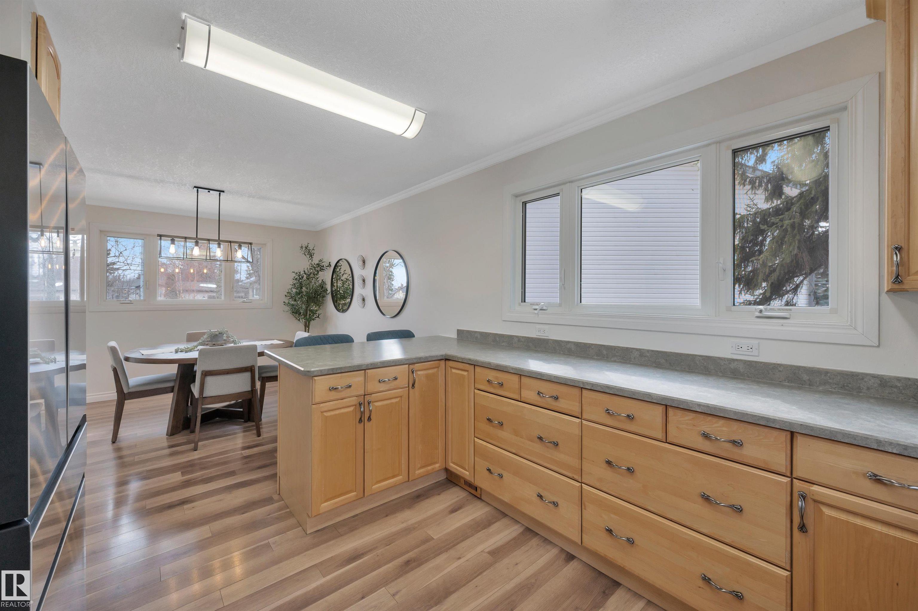 Photo 21 at 1978 Avondale crest, Broadmoor, Sherwood Park