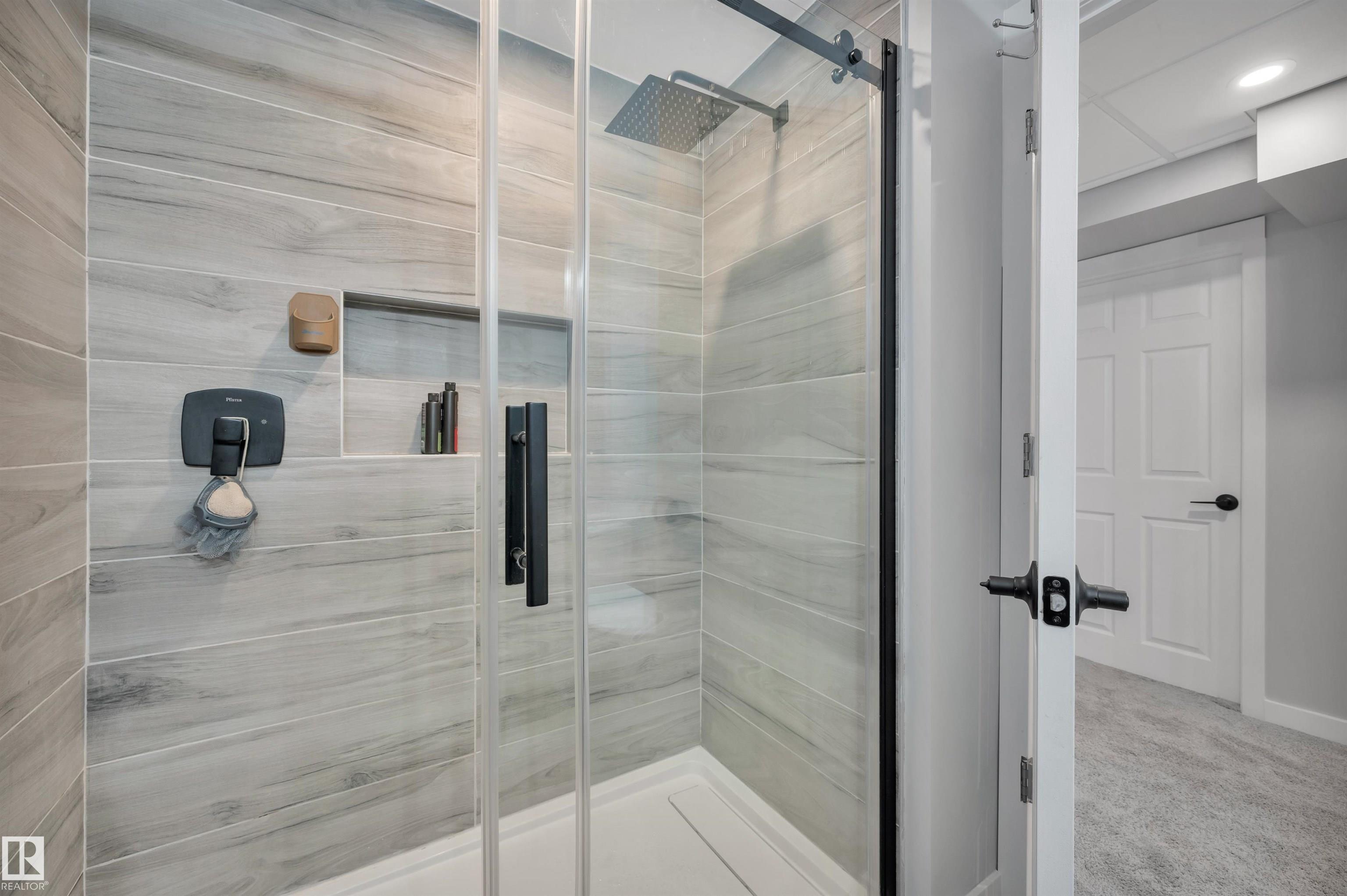 Photo 41 at 1978 Avondale crest, Broadmoor, Sherwood Park