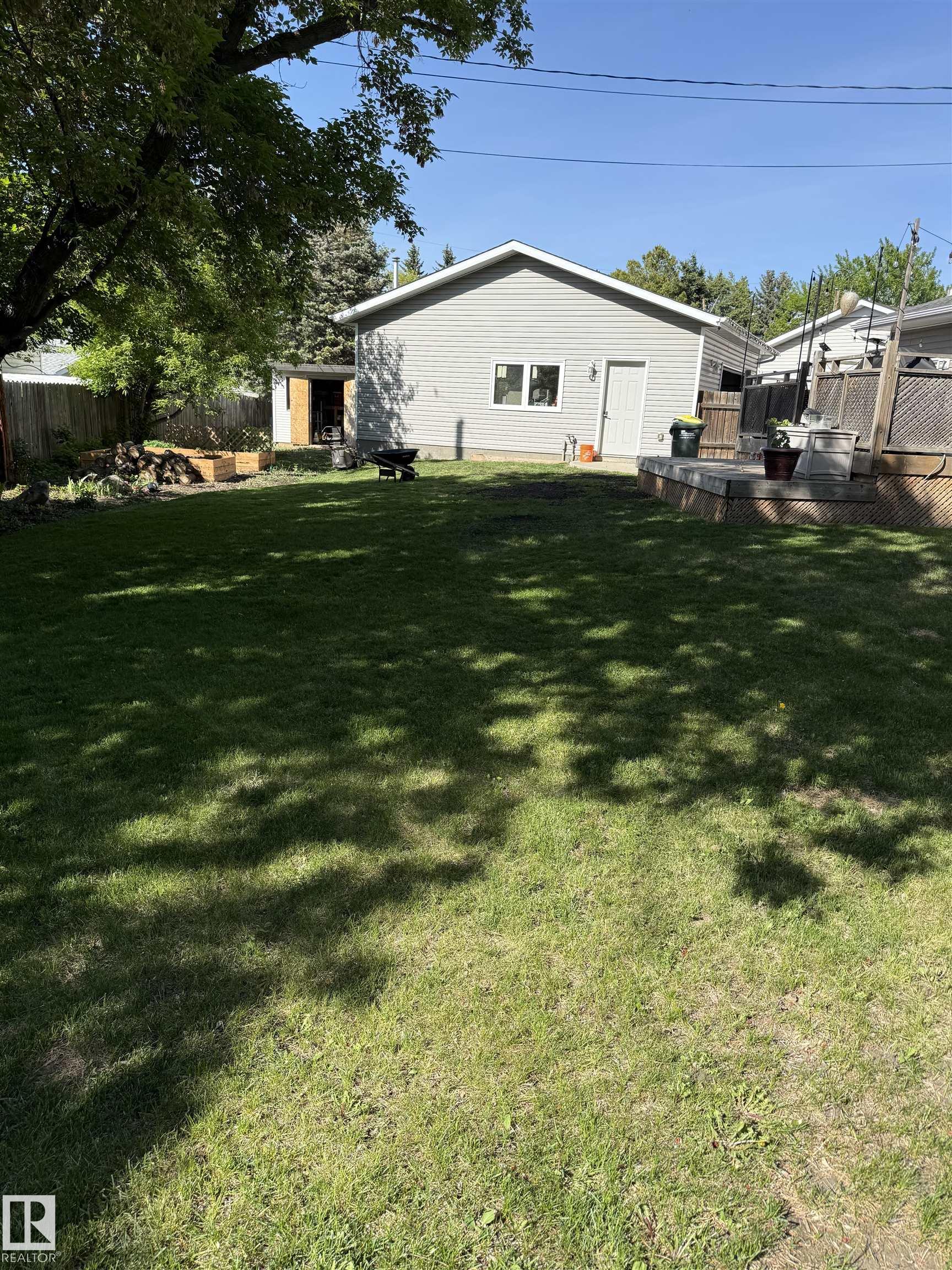 Photo 47 at 1978 Avondale crest, Broadmoor, Sherwood Park