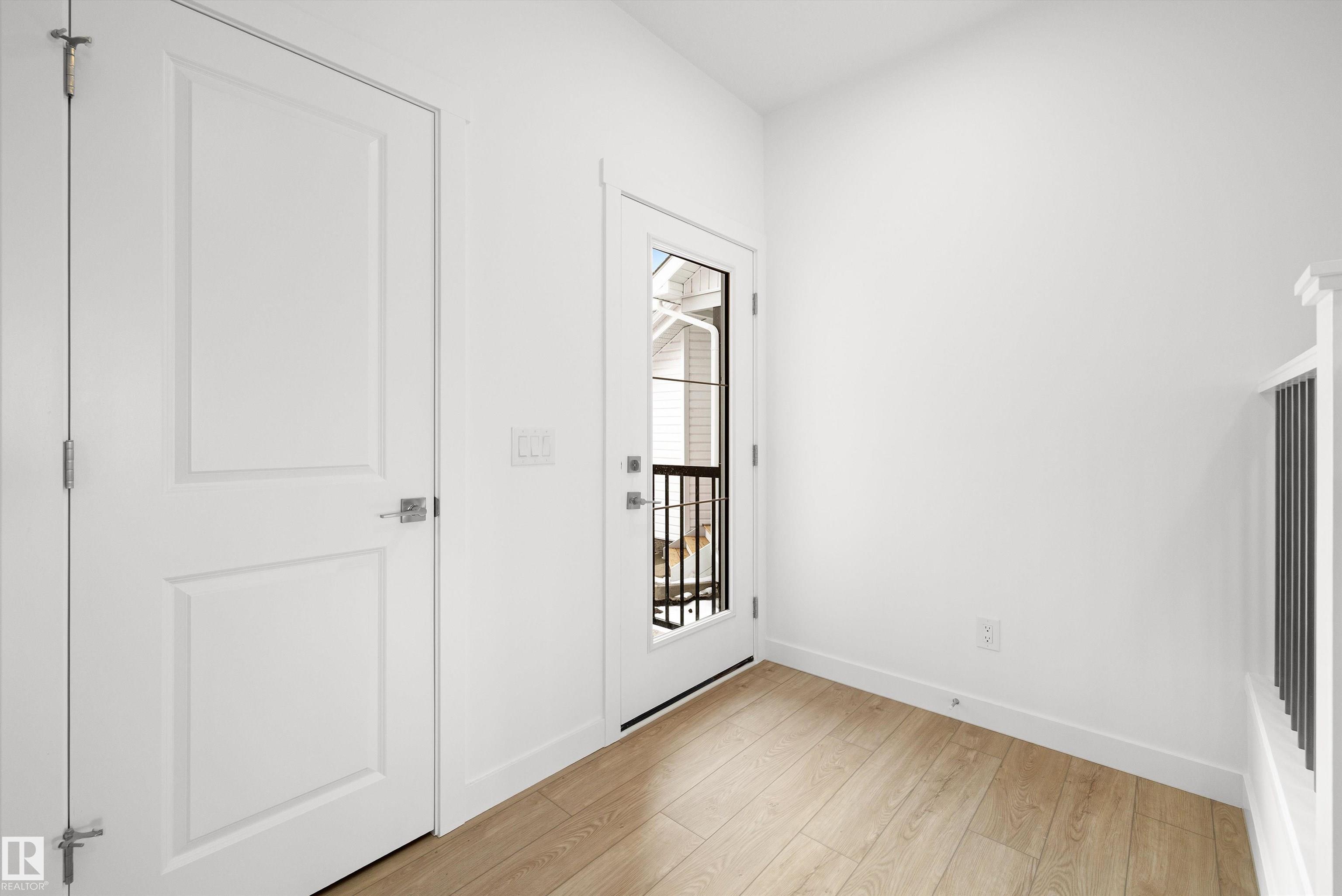 Picture for 632 176 AV NE