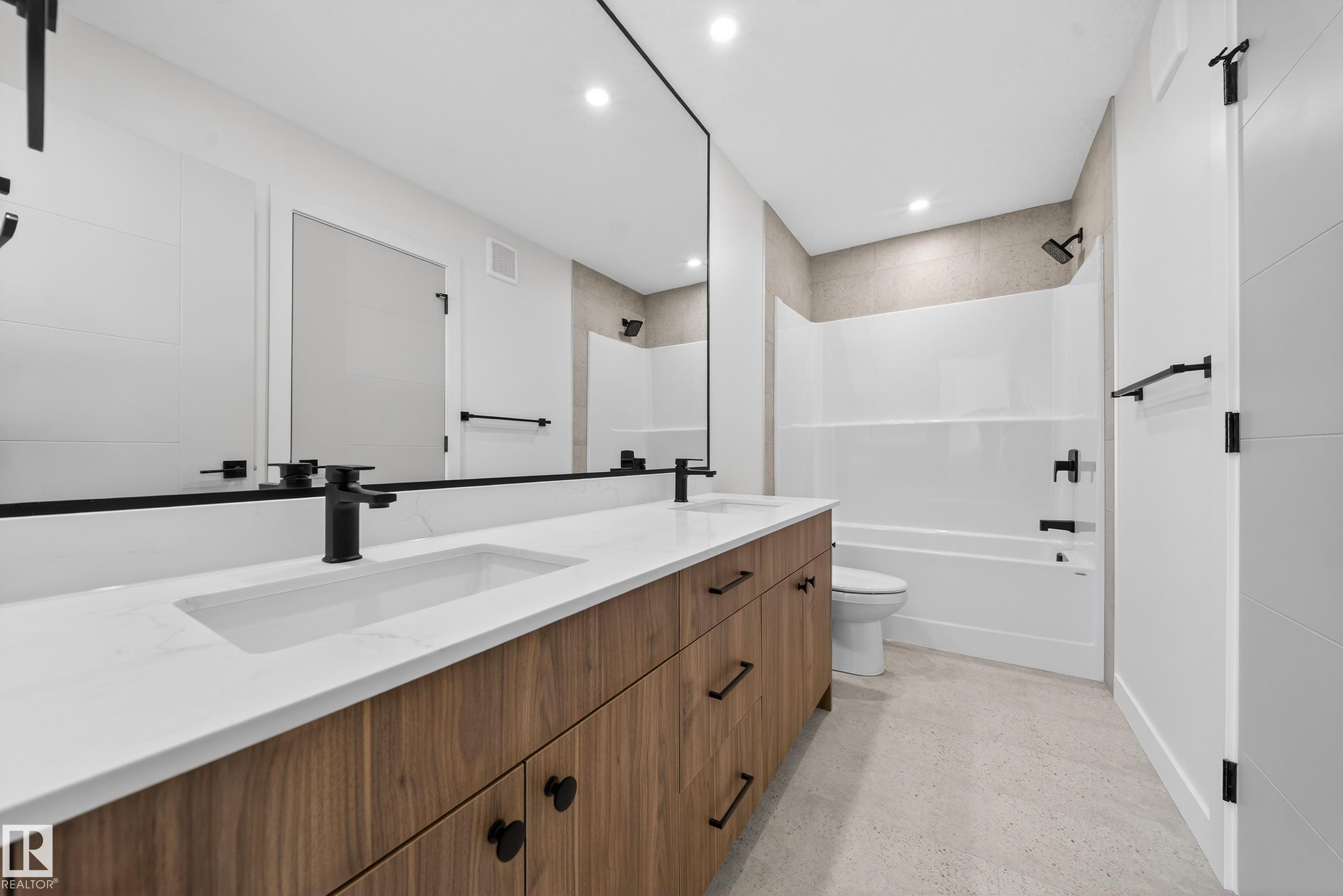 Photo 31 at 211 Paterson Link SW, Paisley, Edmonton