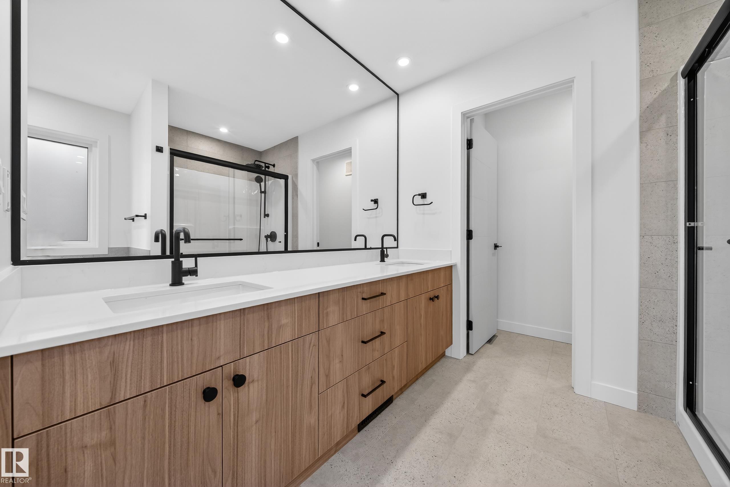 Photo 43 at 211 Paterson Link SW, Paisley, Edmonton