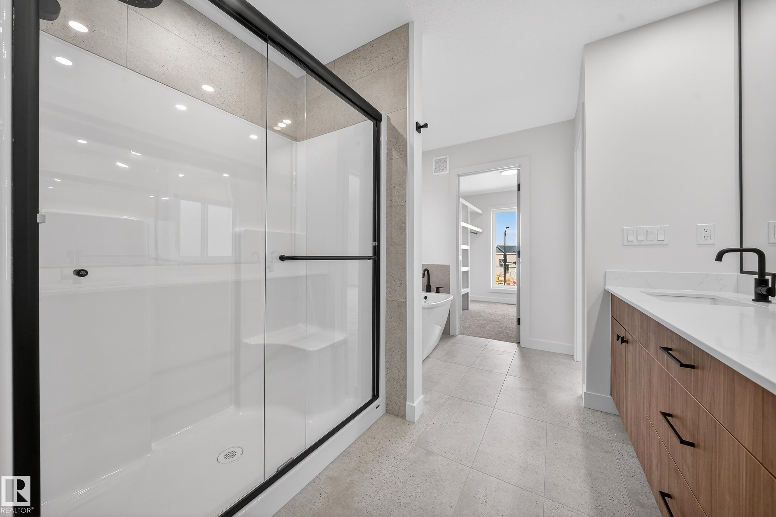 Photo 46 at 211 Paterson Link SW, Paisley, Edmonton