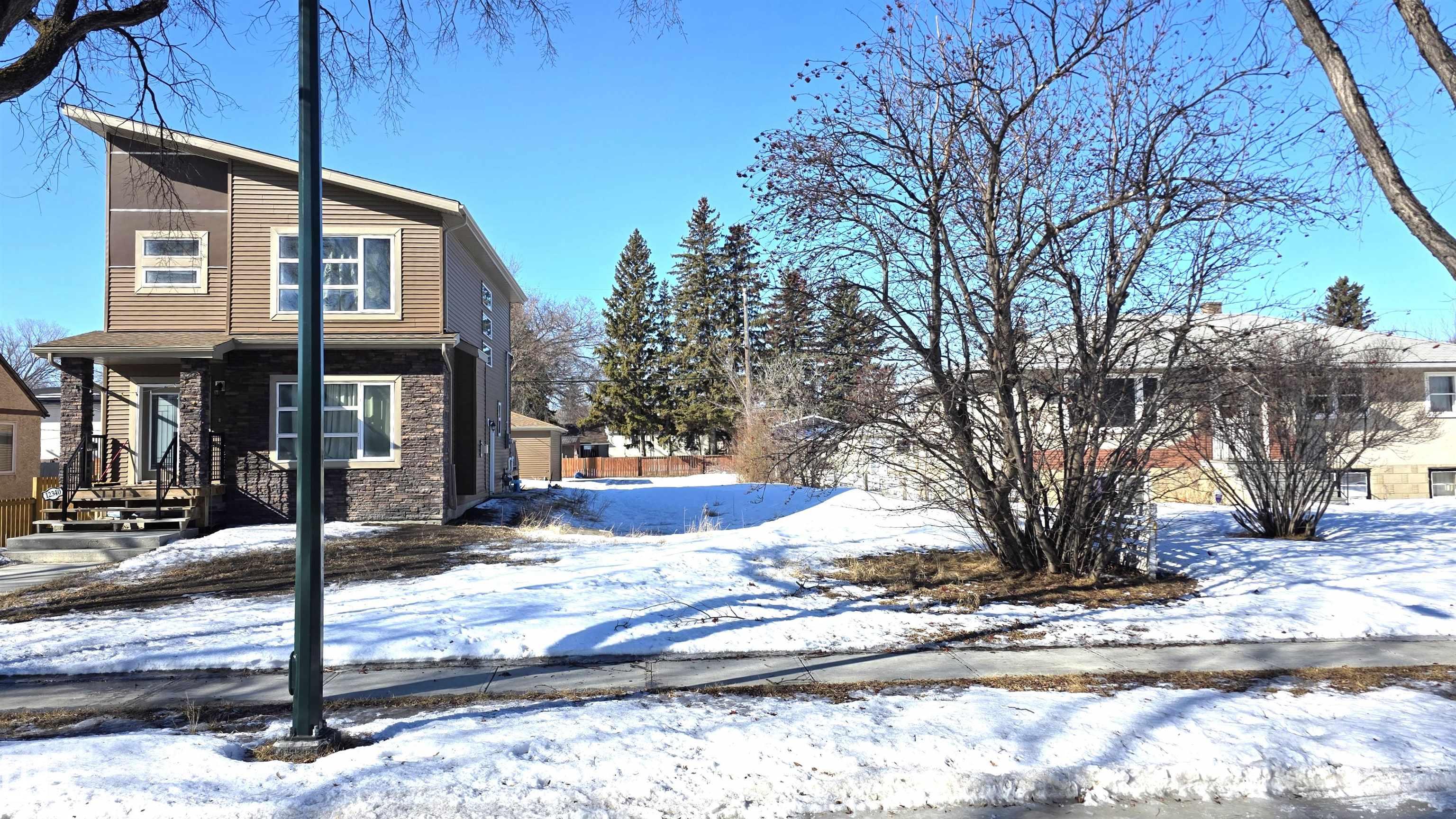 https://zimg.paragon.ice.com/ParagonImages/Property/PM/RAE/225389579/1/0/0/f975e1283be589209337bfc30f9ff71e/1/2e43d84d15fac212c5564cbfce8fac13/225389579-e8592e75-eac6-4ae9-8a40-f3ab6019a58d.JPG