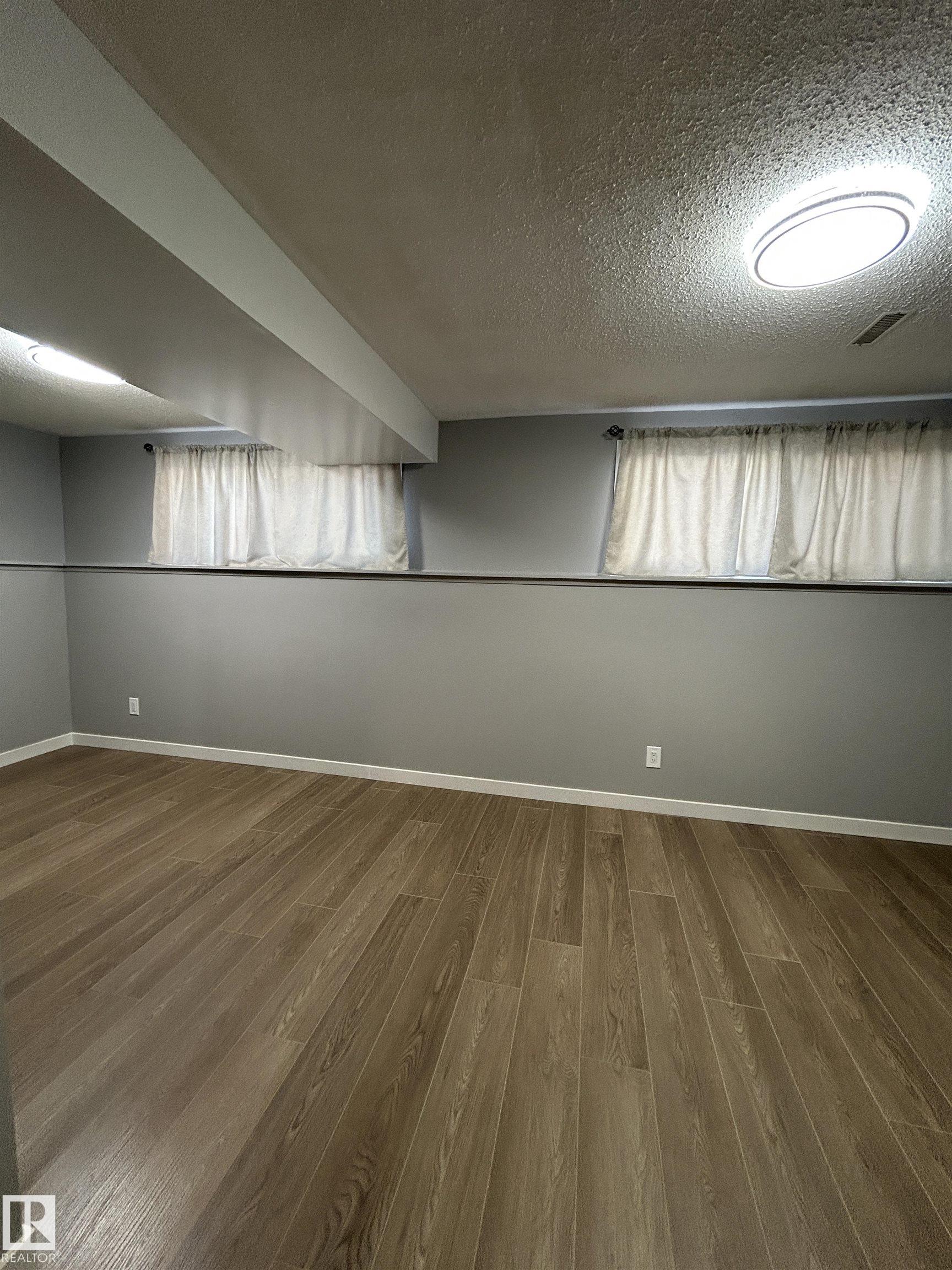 Photo 28 at 10426 27 Avenue NW, Ermineskin, Edmonton