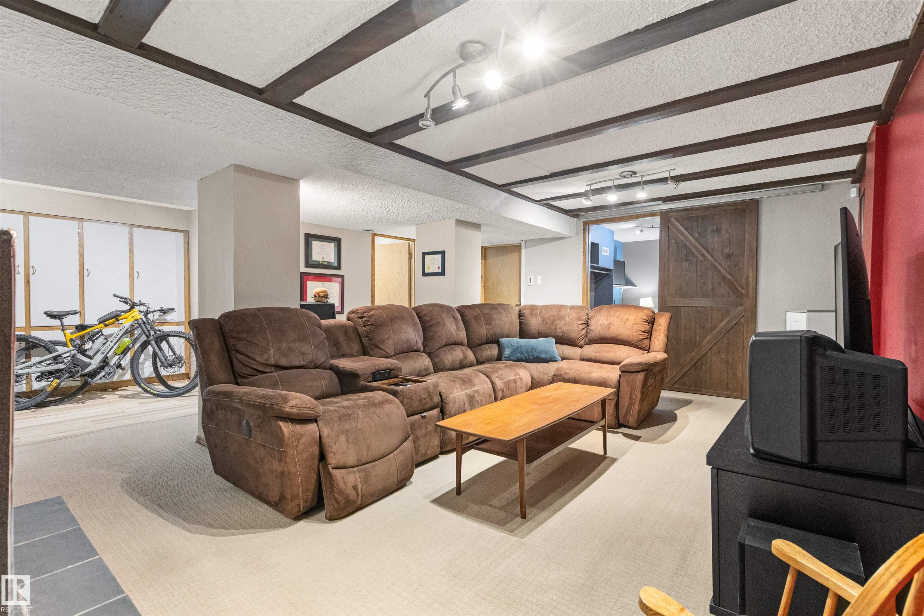 Photo 57 at 8135 78 Avenue NW, King Edward Park, Edmonton