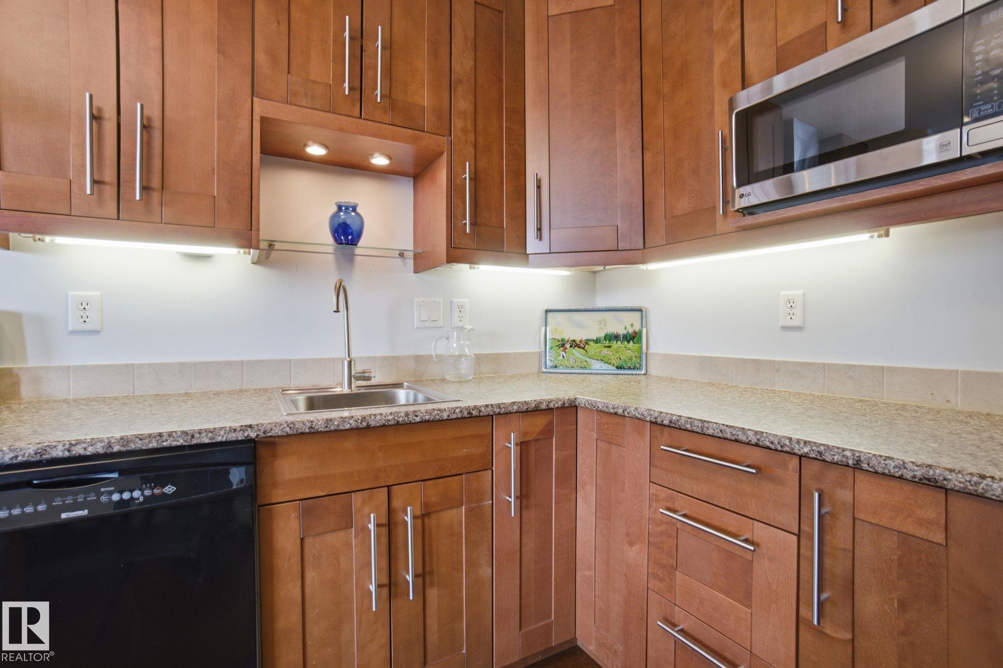 Photo 21 at 1105 - 8340 Jasper Avenue NW, Cromdale, Edmonton