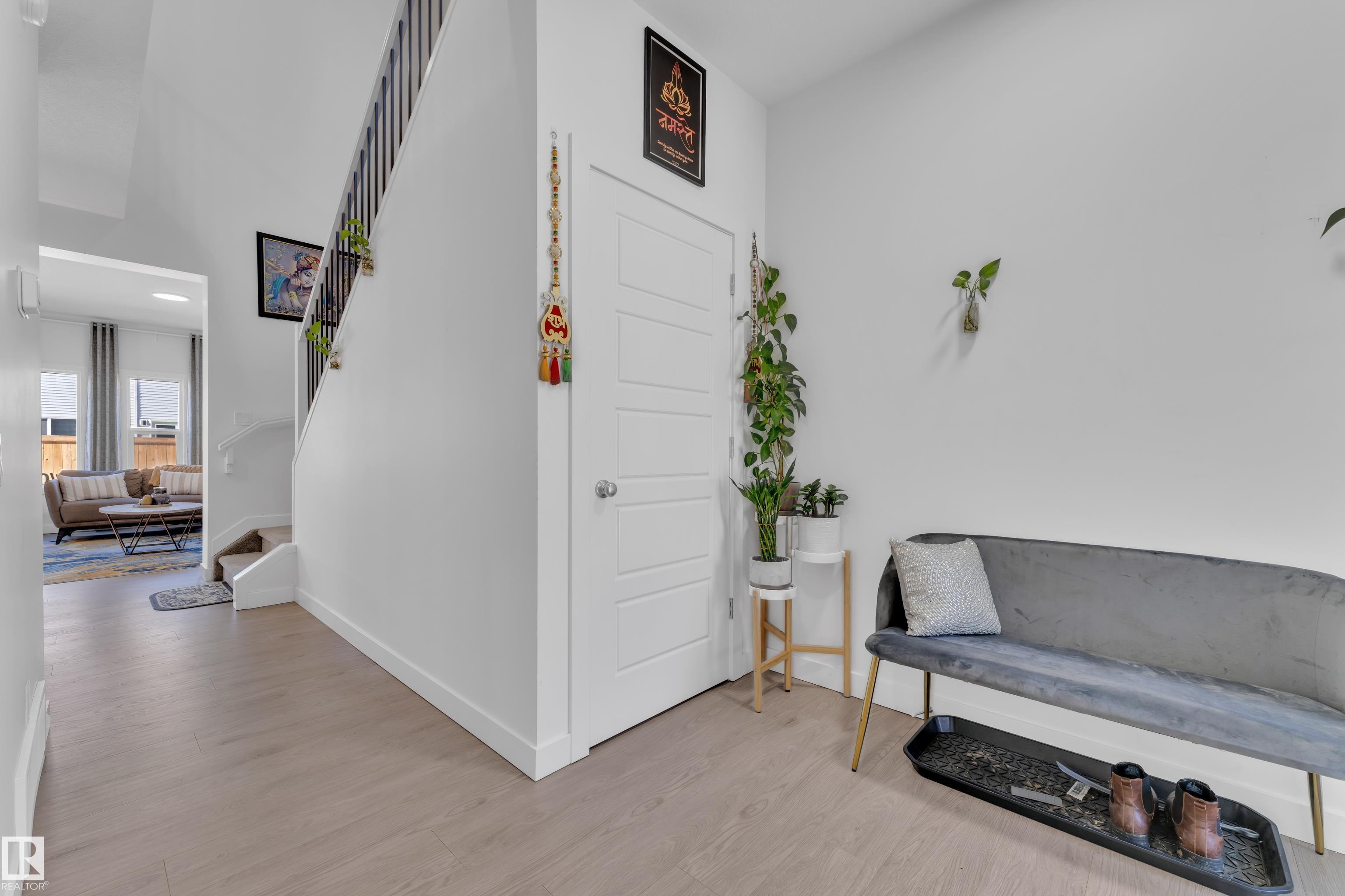 Photo 11 at 2508 193 Street NW, The Uplands, Edmonton