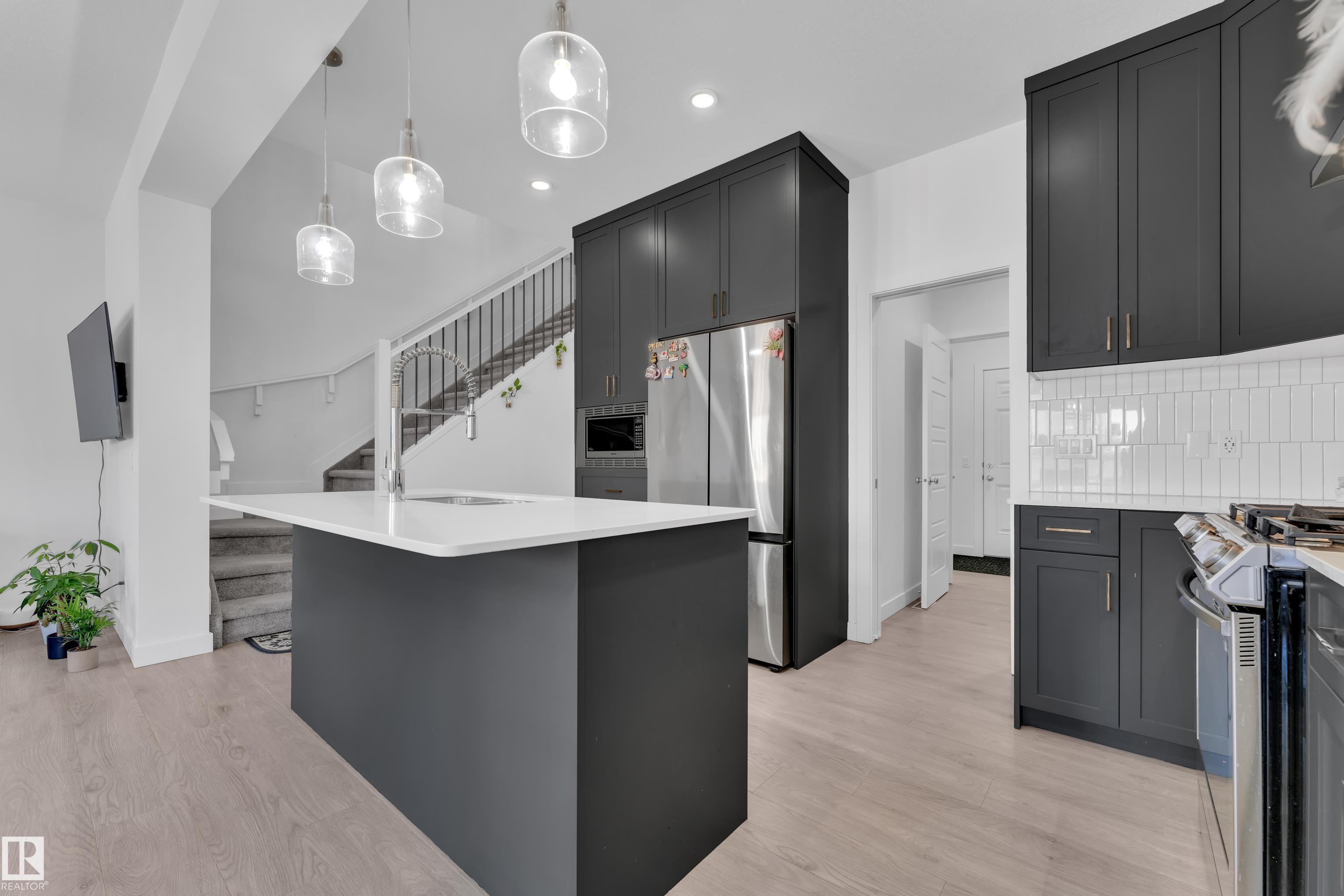 Photo 19 at 2508 193 Street NW, The Uplands, Edmonton