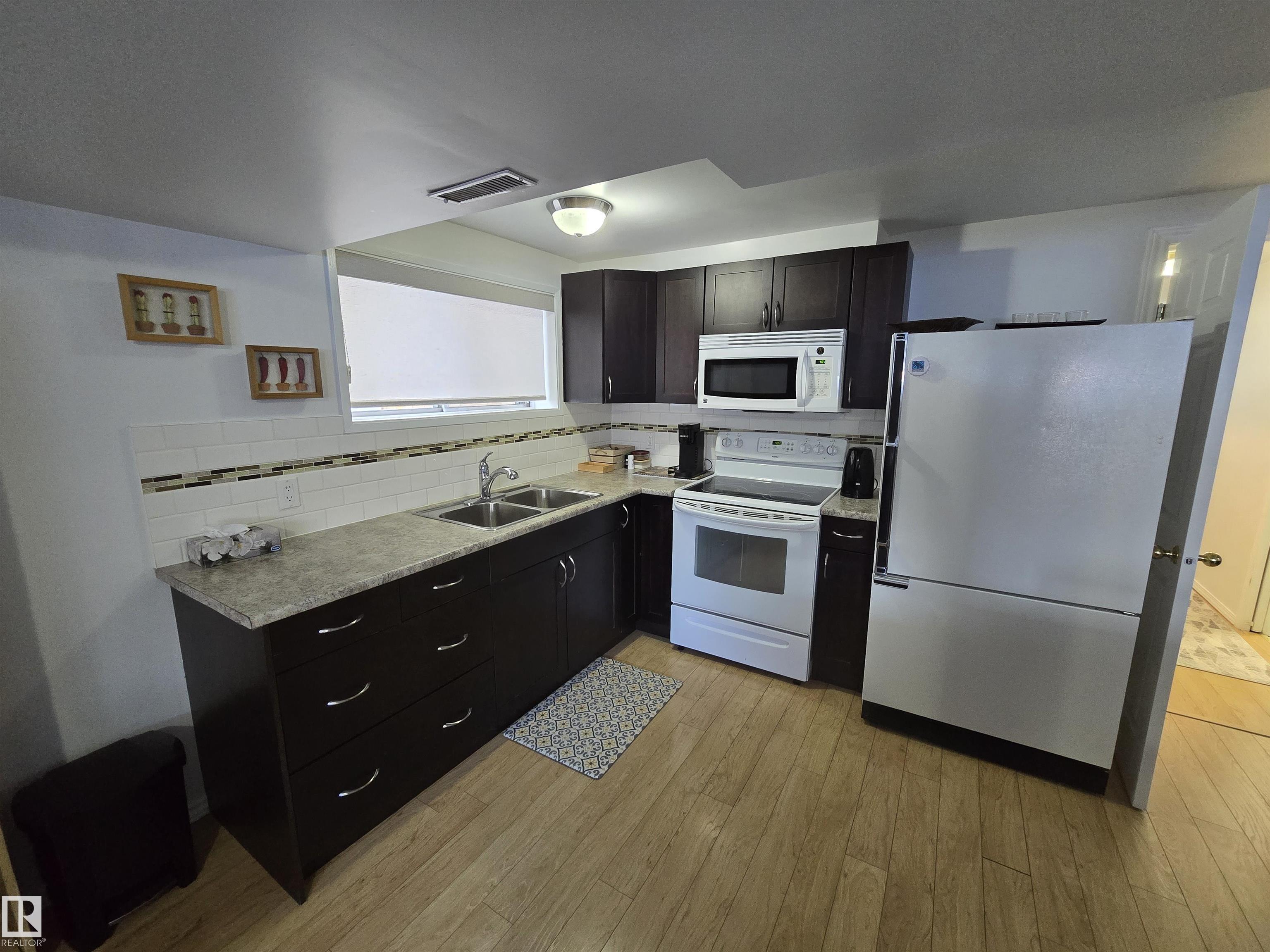 Photo 26 at 10282 87 Street NW, Riverdale, Edmonton