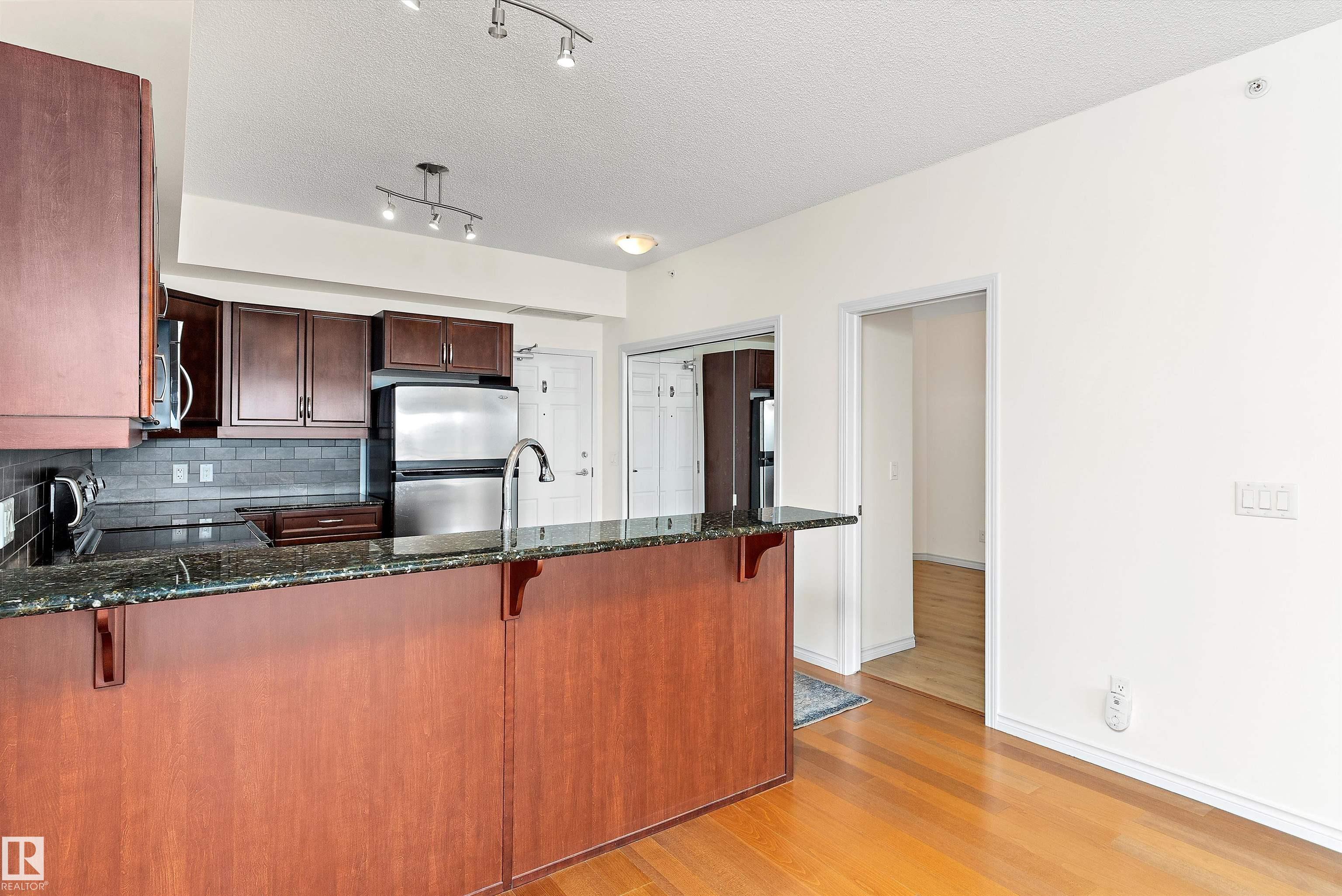 Photo 11 at 702 - 10303 111 Street NW, Downtown, Edmonton