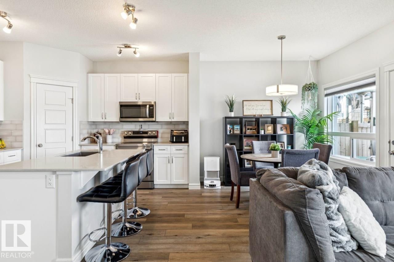 Photo 11 at 12908 211 Street NW, Trumpeter Area, Edmonton
