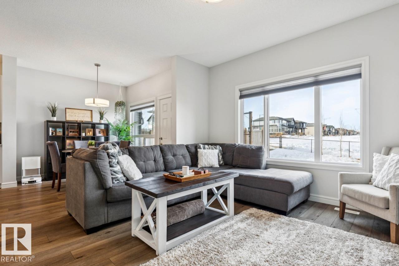 Photo 14 at 12908 211 Street NW, Trumpeter Area, Edmonton