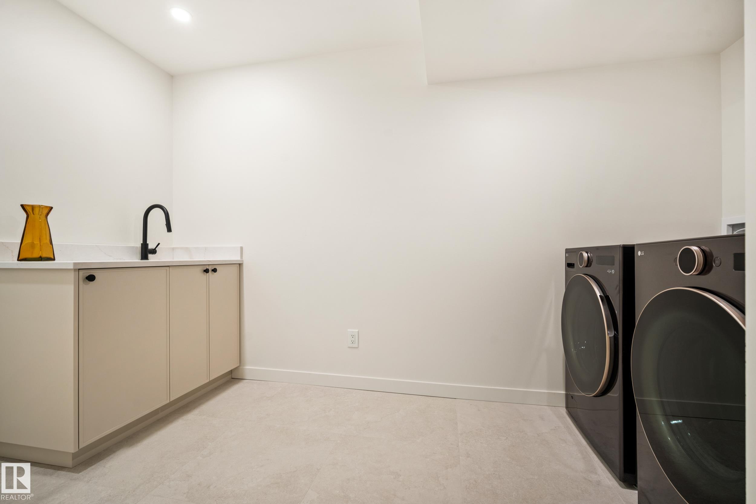 Photo 57 at 14313 90a Avenue NW, Parkview, Edmonton