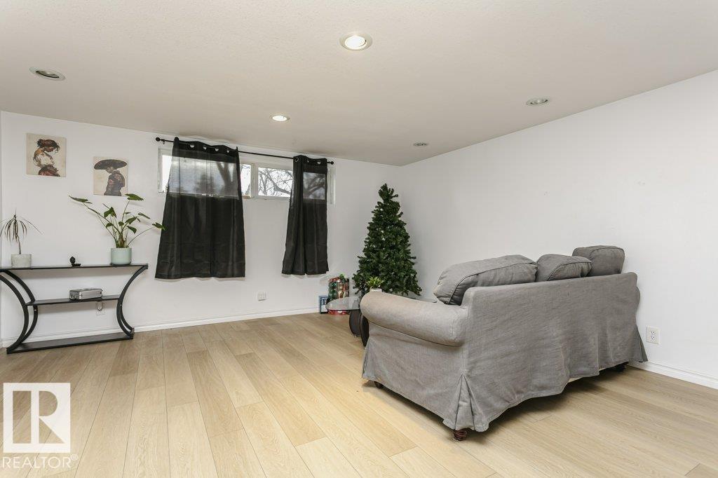 Photo 36 at 8607 62 Street NW, Kenilworth, Edmonton