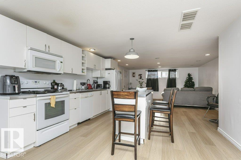 Photo 39 at 8607 62 Street NW, Kenilworth, Edmonton