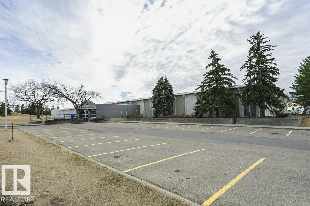 Photo 52 at 8607 62 Street NW, Kenilworth, Edmonton