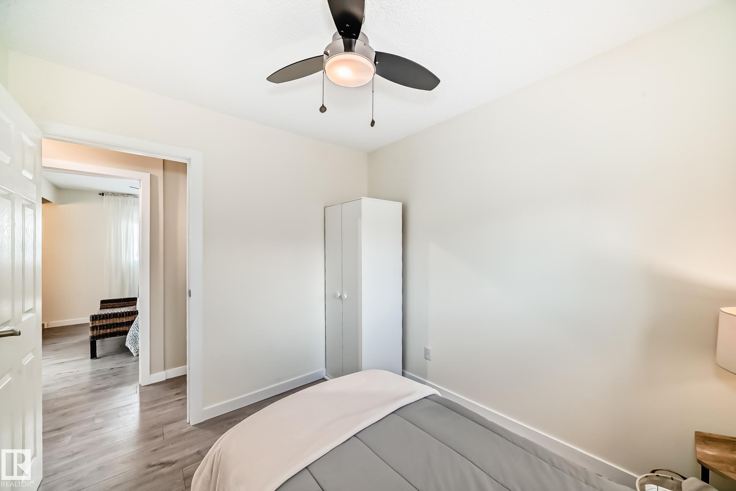 Photo 27 at 6111 18 Avenue NW, Meyokumin, Edmonton