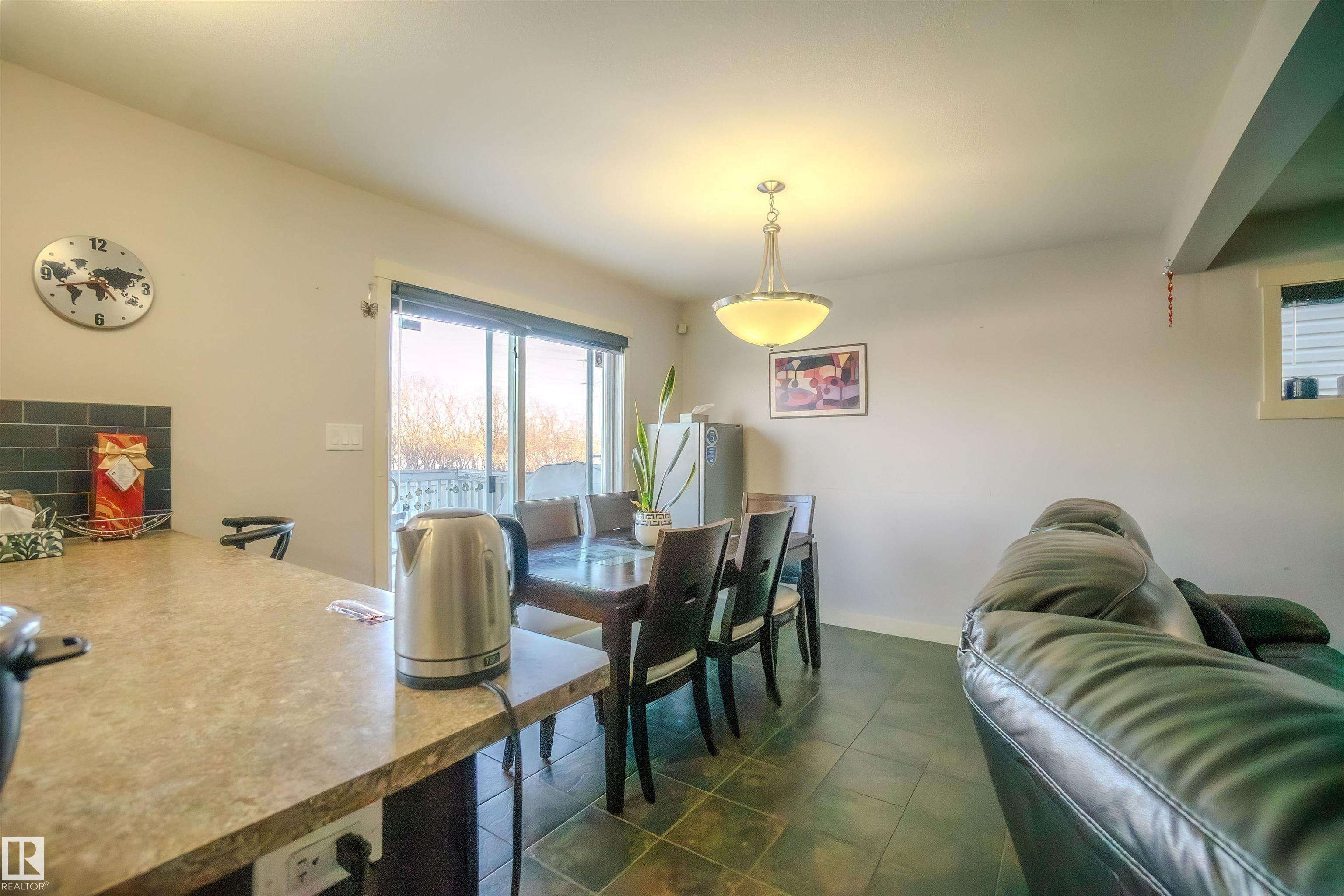 Photo 14 at 5244 1a Avenue SW, Charlesworth, Edmonton