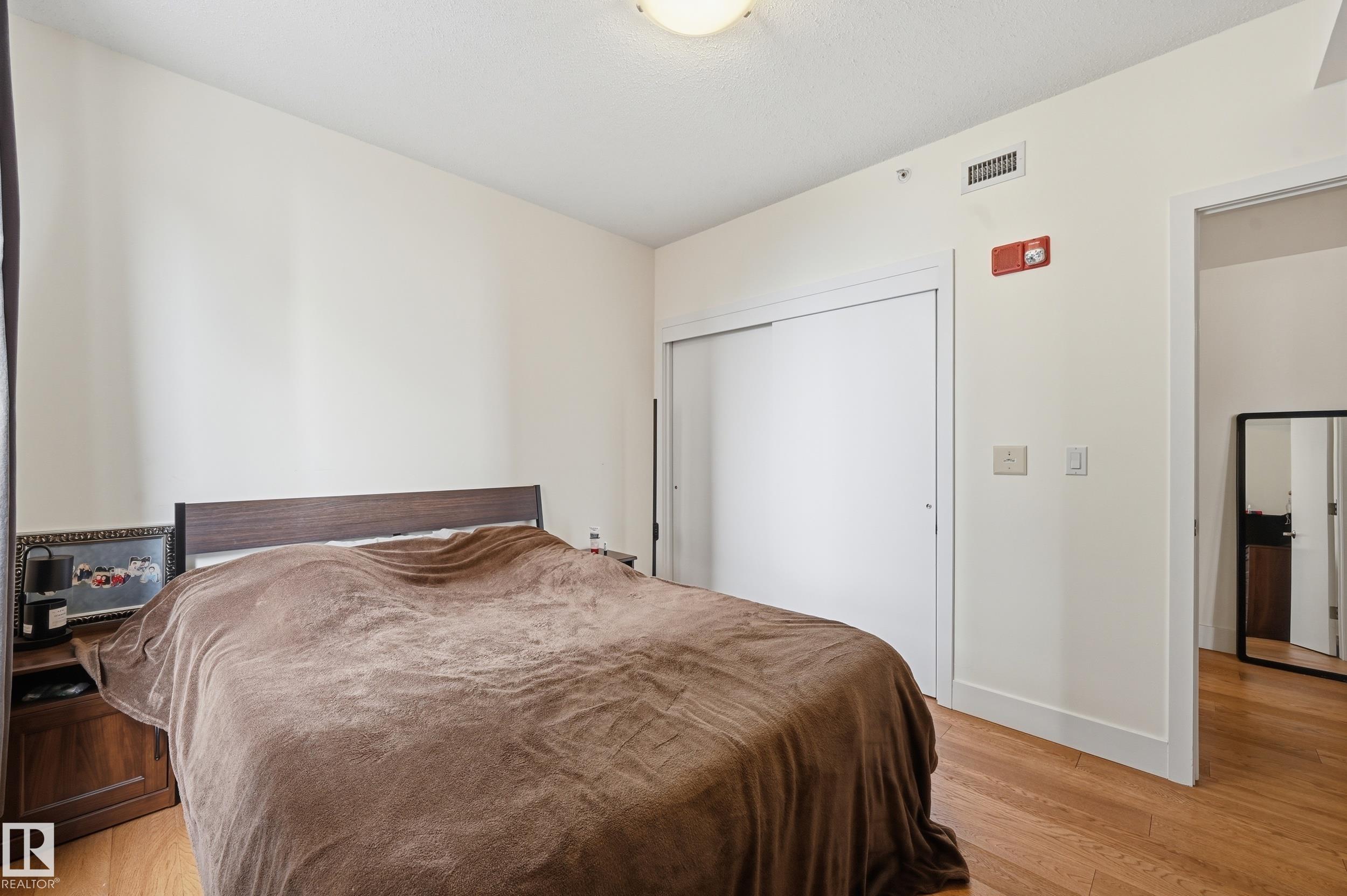 Photo 21 at 306 - 10028 119 Street NW, Wîhkwêntôwin, Edmonton