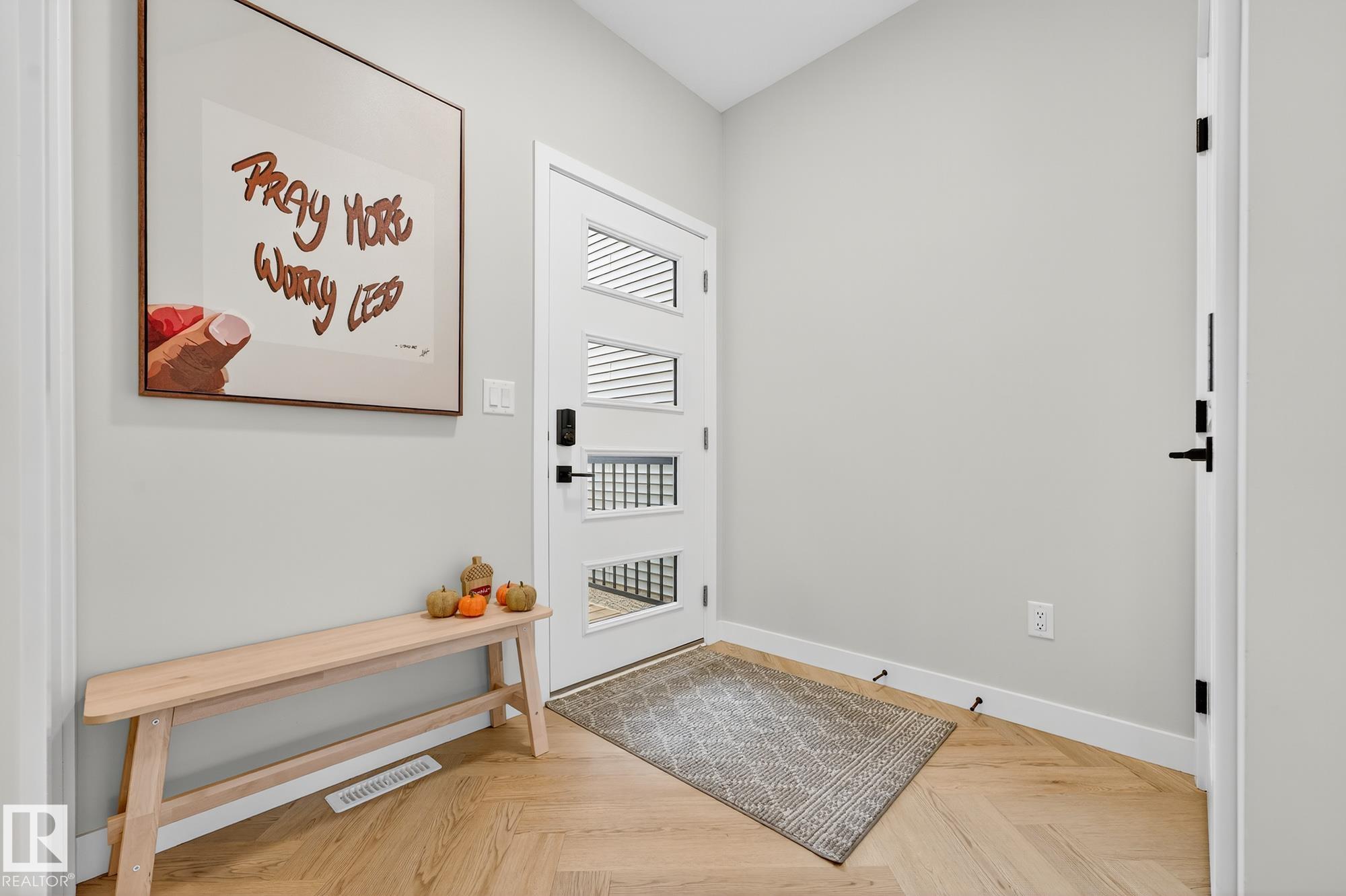 Photo 11 at 431 Conroy Crescent SW, Cavanagh, Edmonton