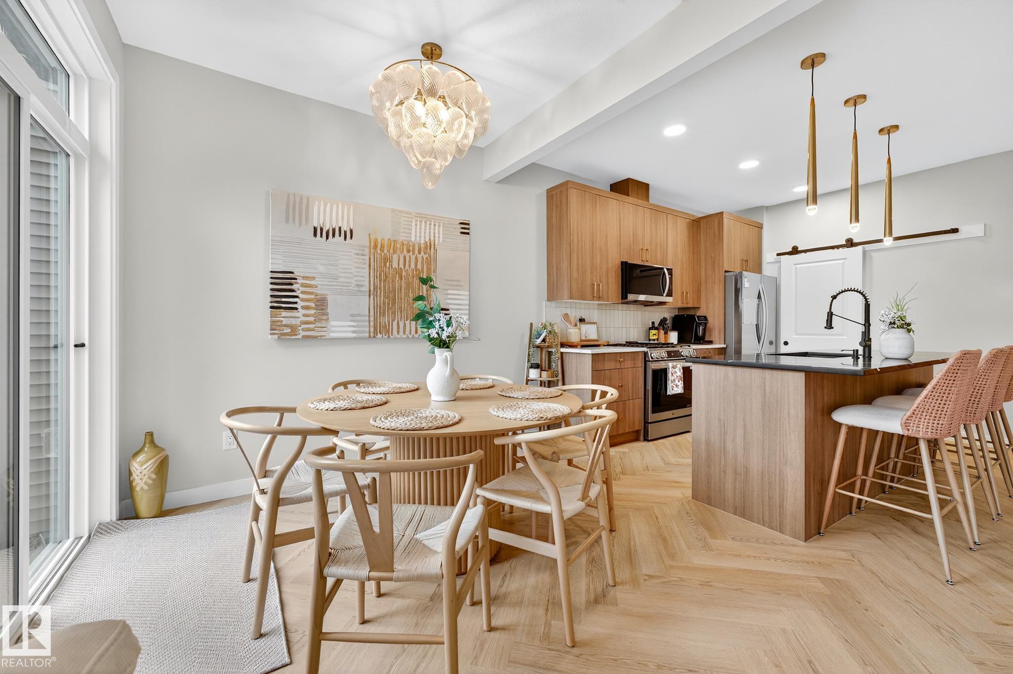 Photo 18 at 431 Conroy Crescent SW, Cavanagh, Edmonton