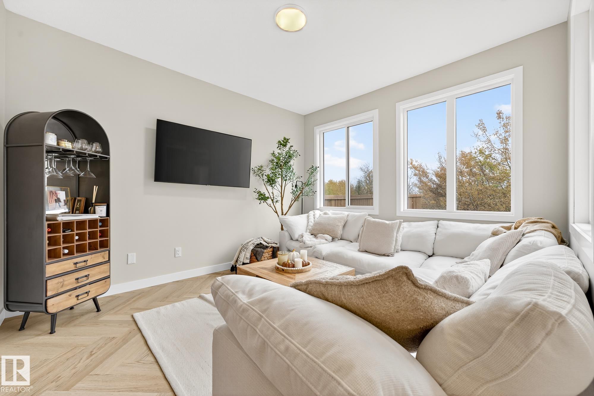 Photo 21 at 431 Conroy Crescent SW, Cavanagh, Edmonton