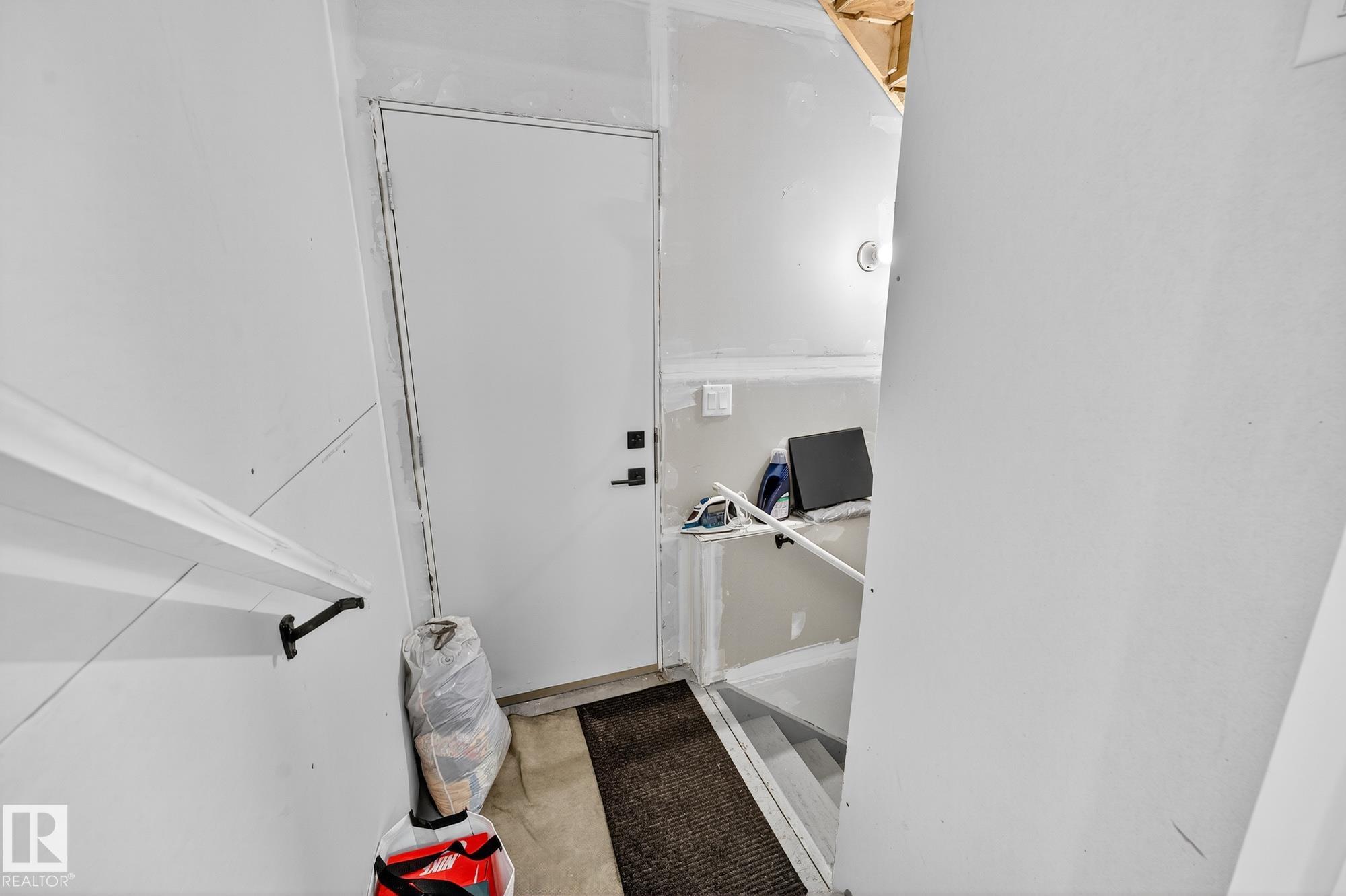 Photo 26 at 431 Conroy Crescent SW, Cavanagh, Edmonton