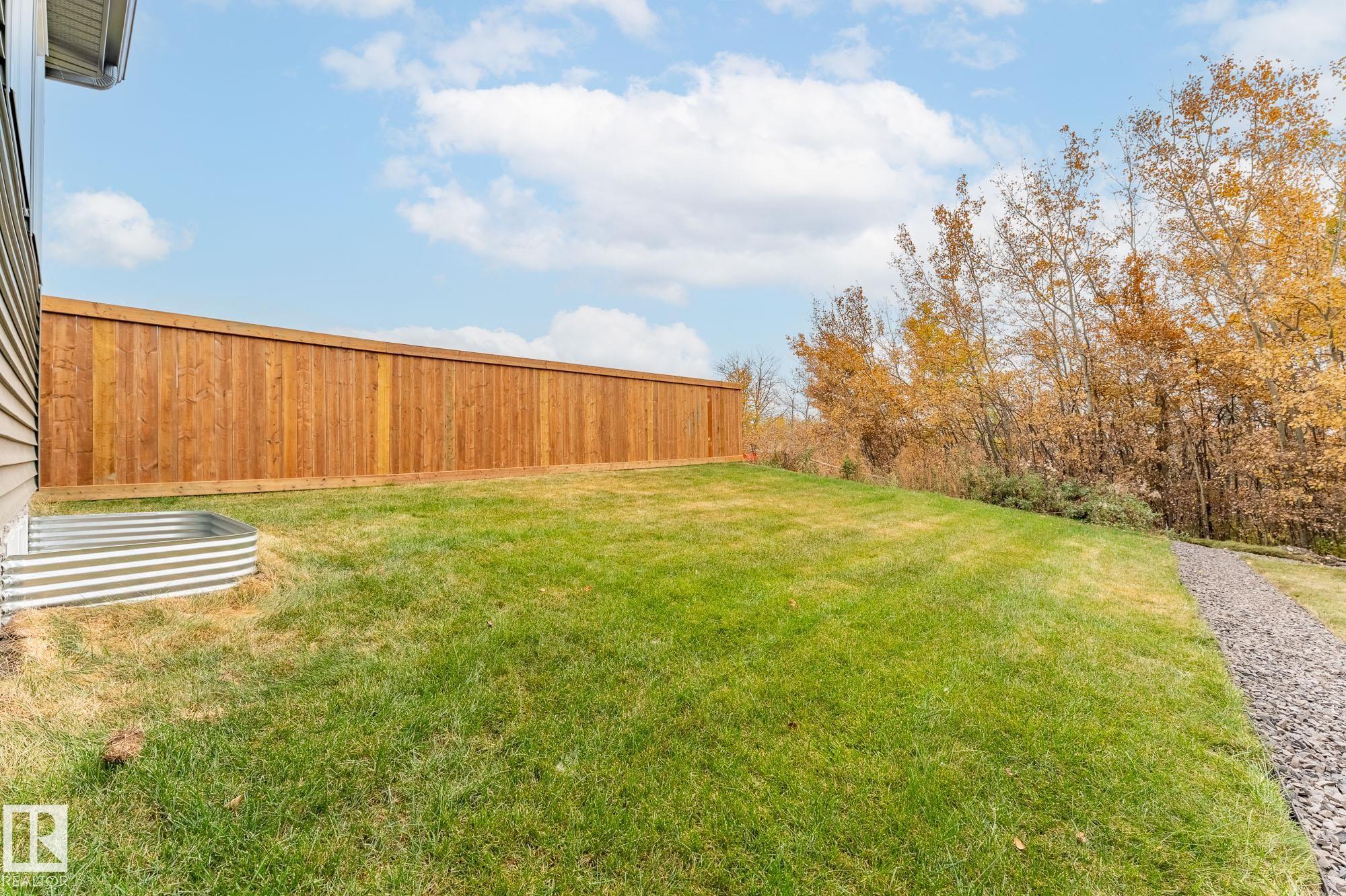 Photo 8 at 431 Conroy Crescent SW, Cavanagh, Edmonton