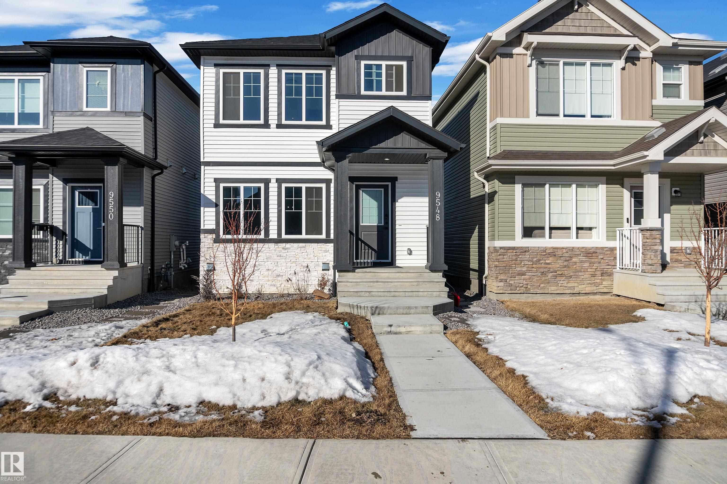 9548 Carson Bend SW, Chappelle Area, Edmonton