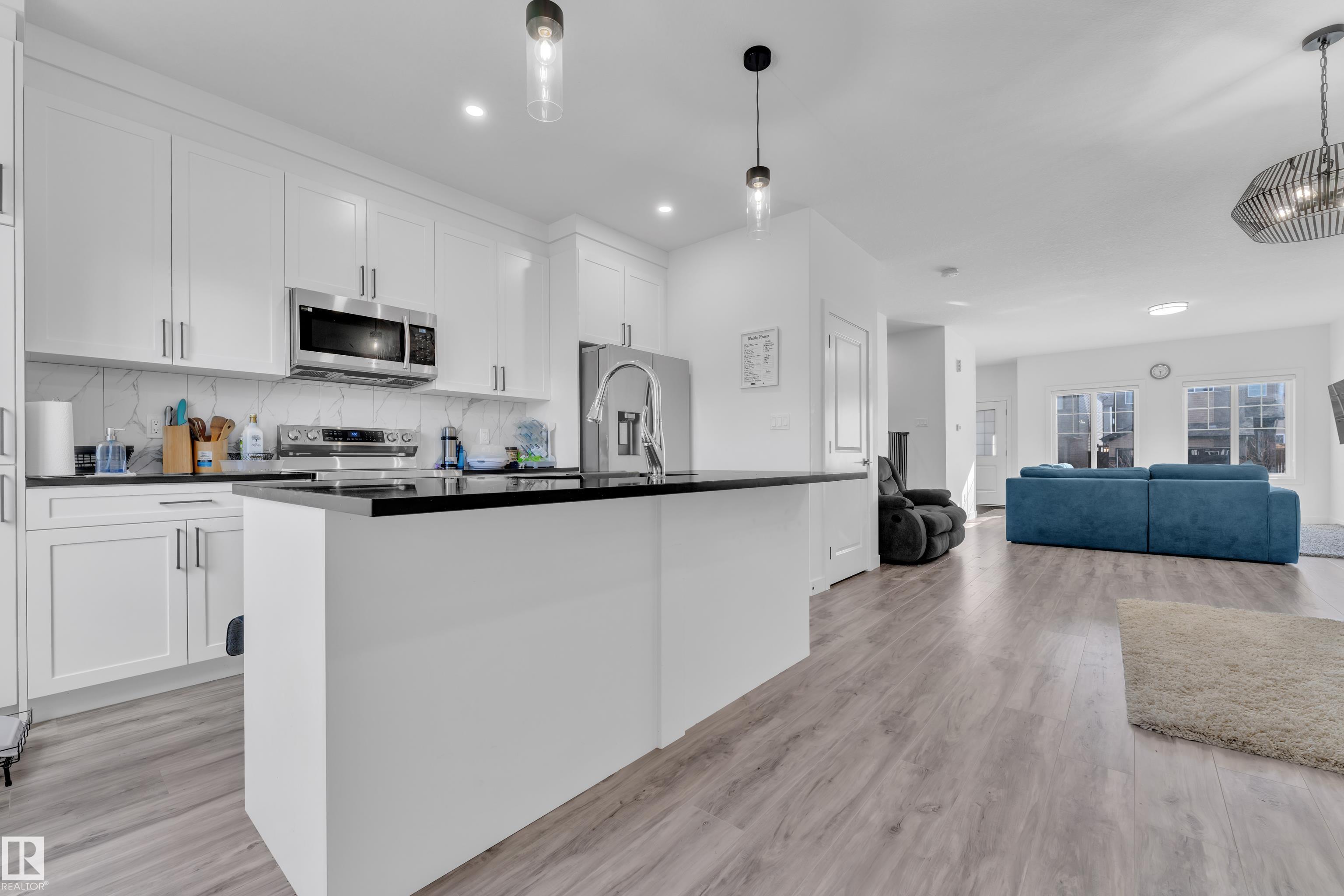 Photo 20 at 9548 Carson Bend SW, Chappelle Area, Edmonton