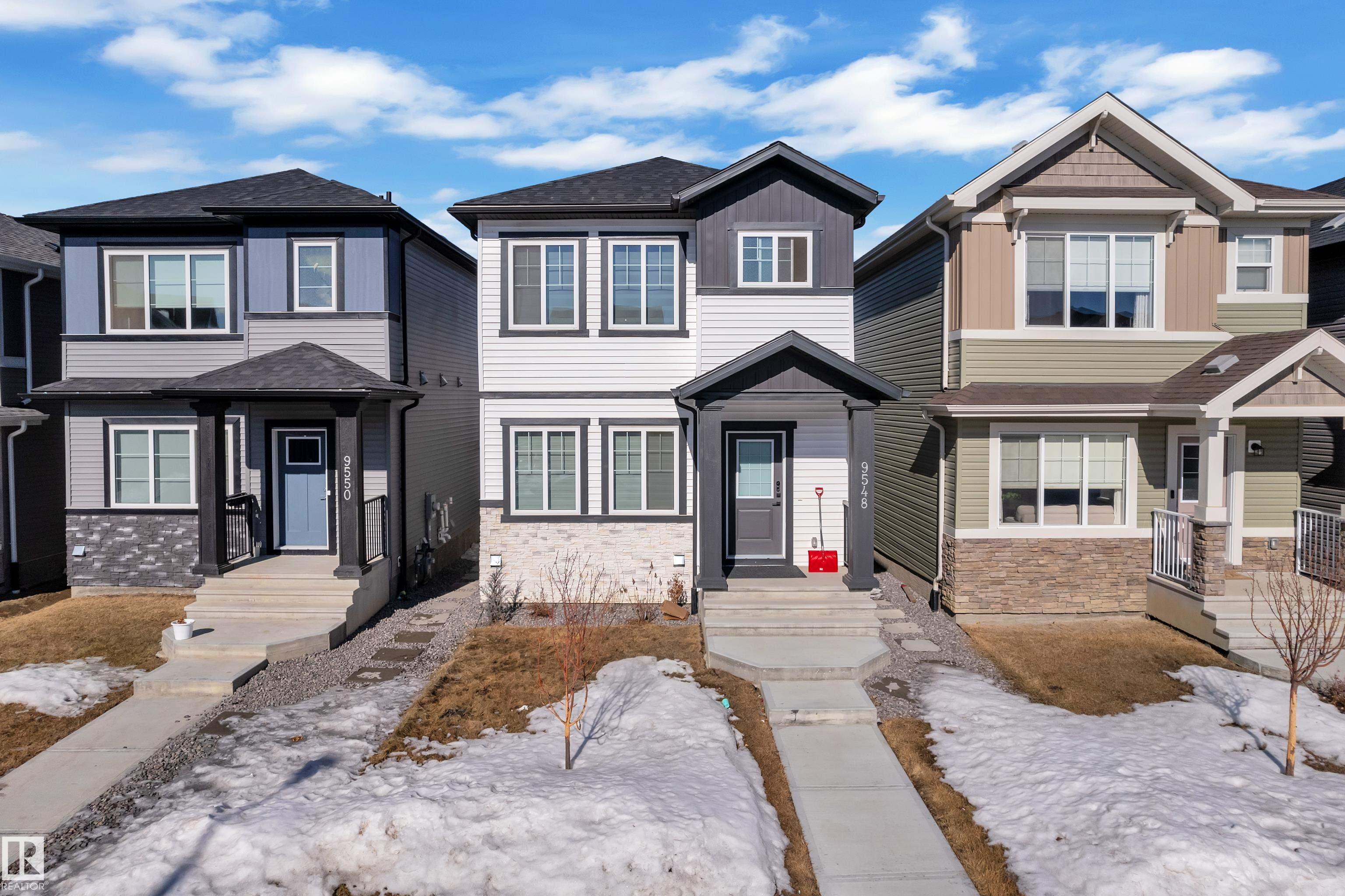 9548 Carson Bend SW, Chappelle Area, Edmonton