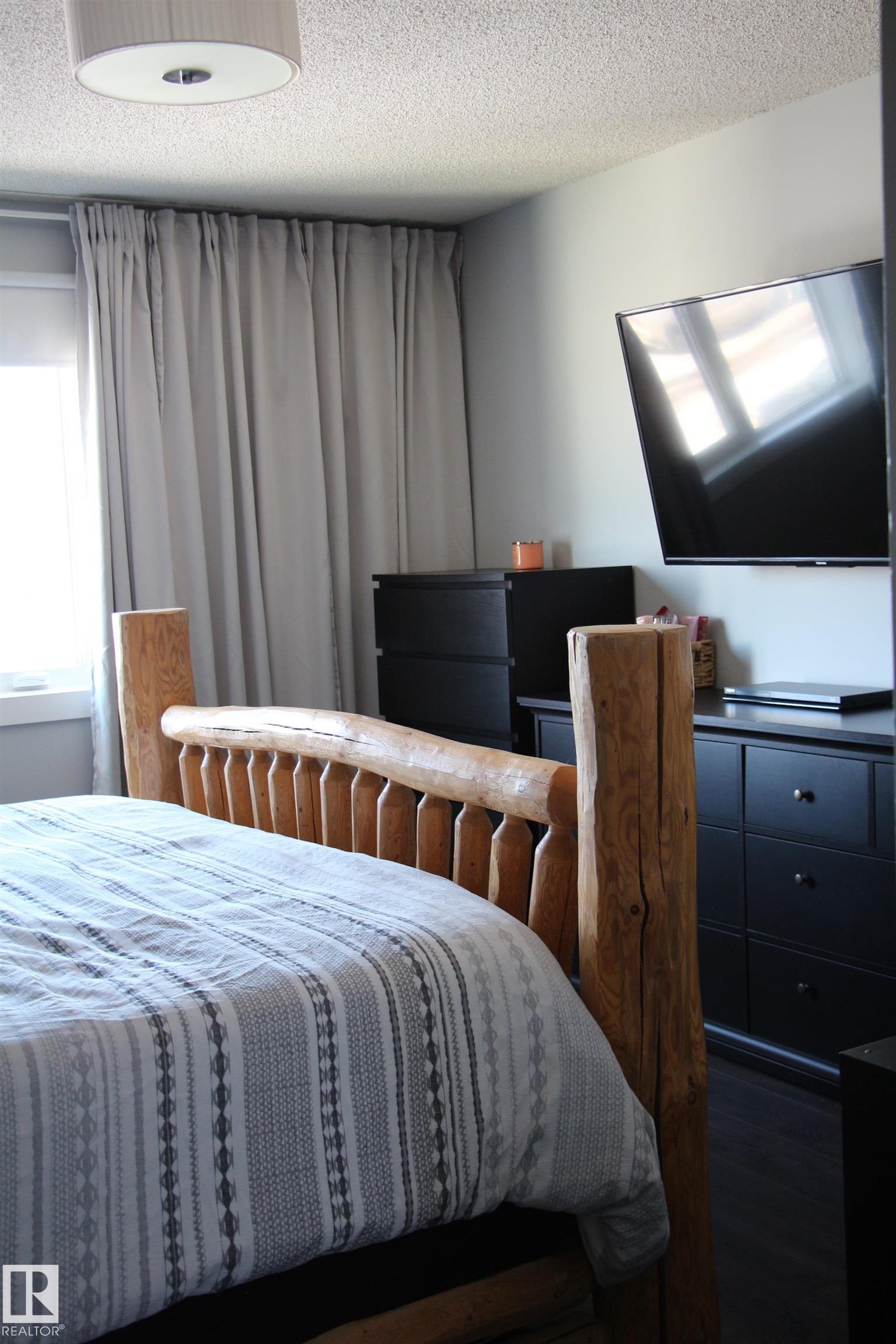 Photo 11 at 10 Westmews Crescent, Westpark, Fort Saskatchewan