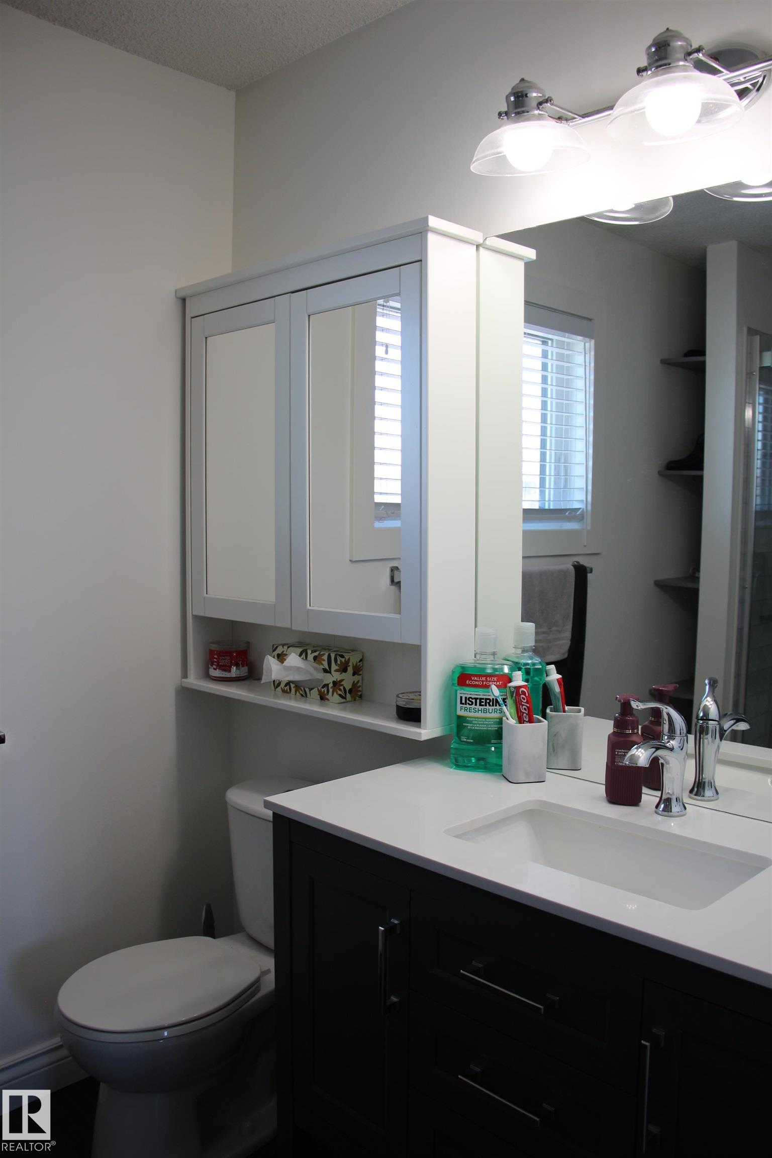 Photo 8 at 10 Westmews Crescent, Westpark, Fort Saskatchewan