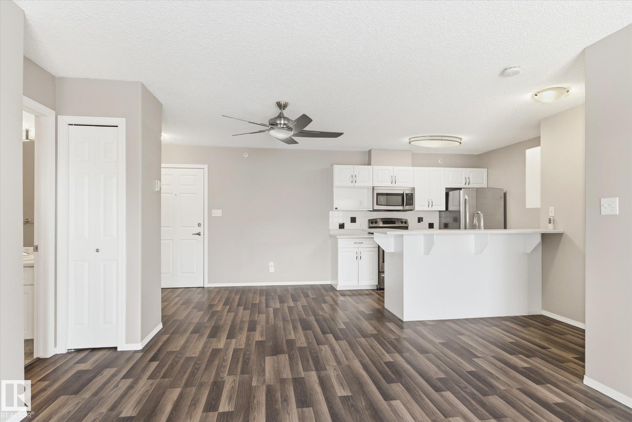 Photo 19 at 401 - 5102 49 Avenue, Linsford Park, Leduc