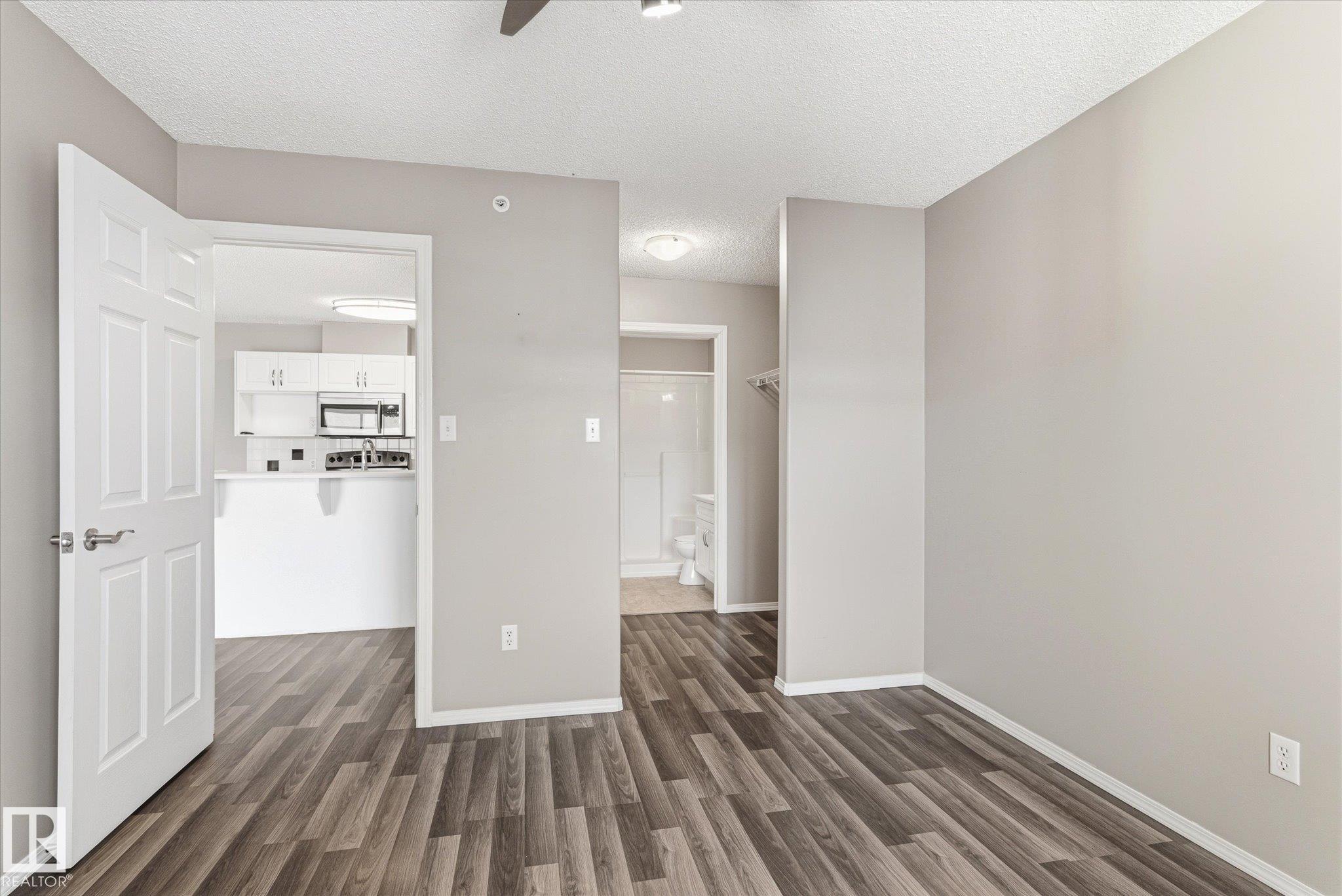 Photo 27 at 401 - 5102 49 Avenue, Linsford Park, Leduc