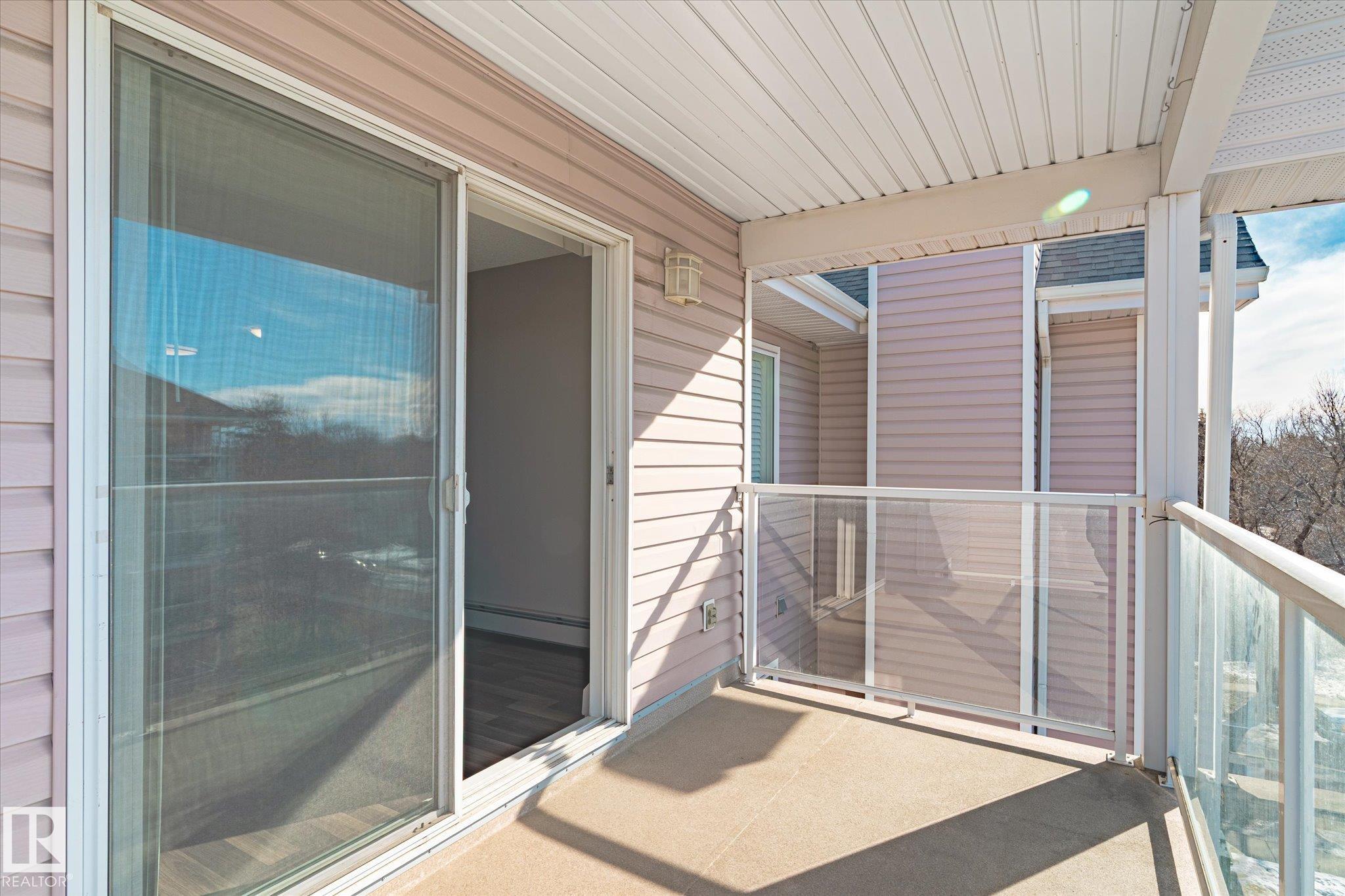 Photo 38 at 401 - 5102 49 Avenue, Linsford Park, Leduc