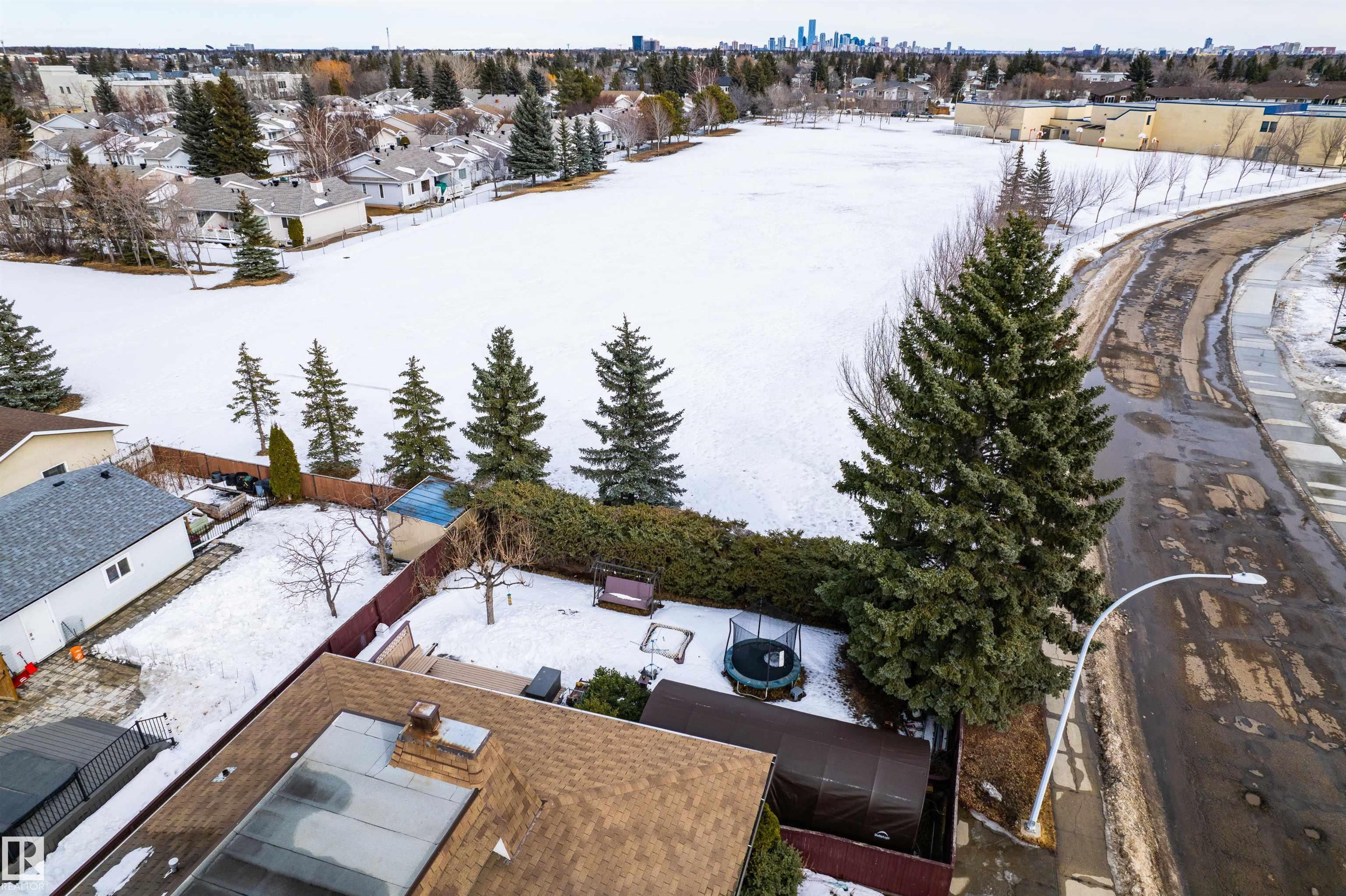 Picture for 16628 96 AV NW NW