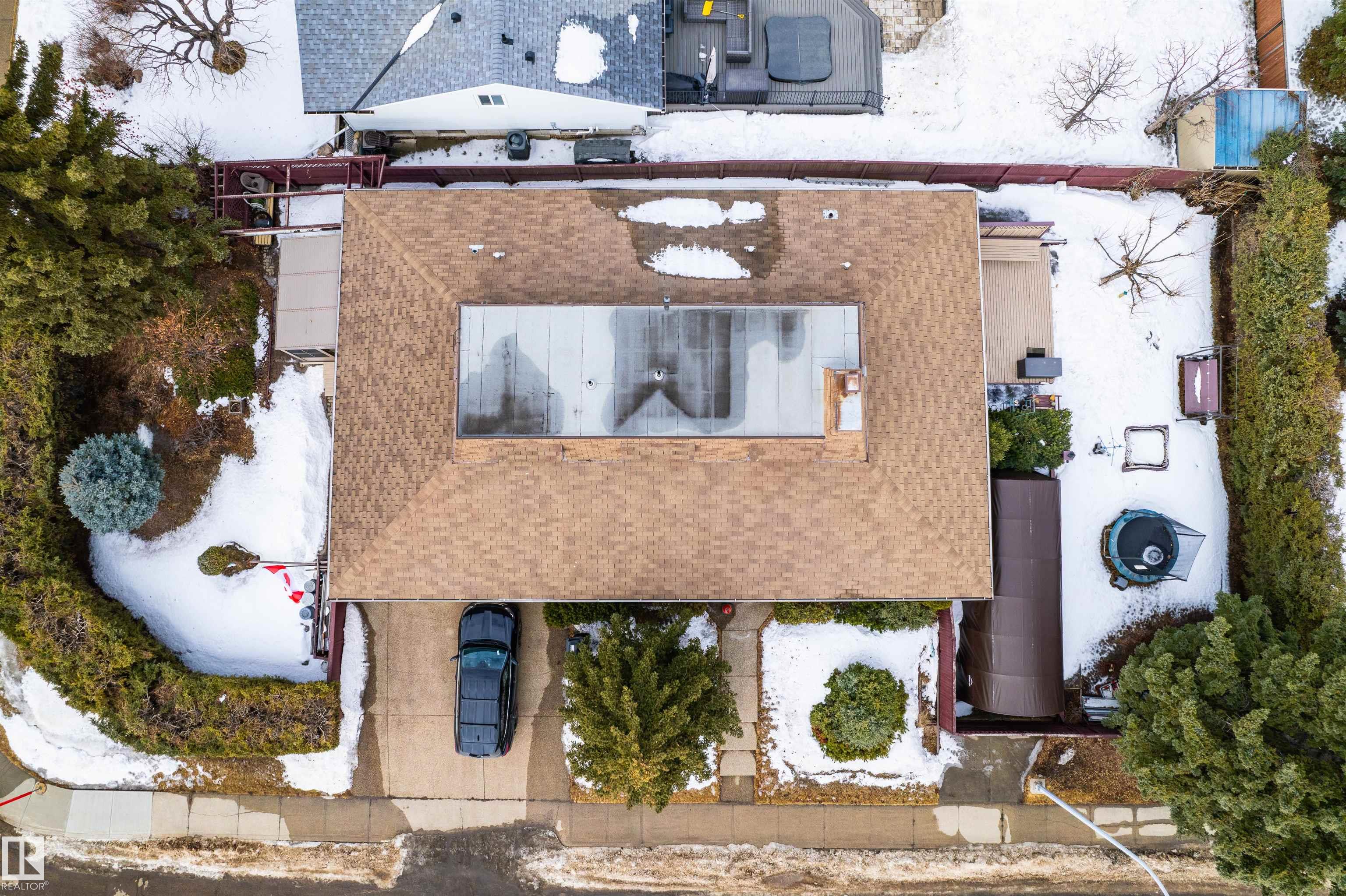 Picture for 16628 96 AV NW NW