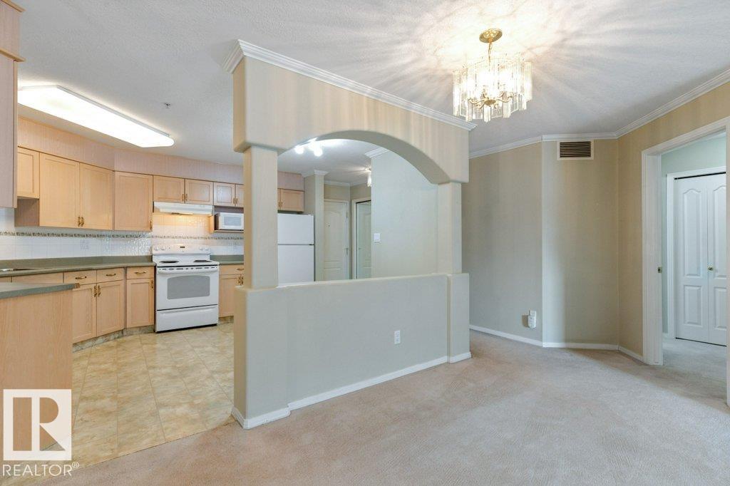 Photo 11 at 206 - 8215 84 Avenue NW, Idylwylde, Edmonton