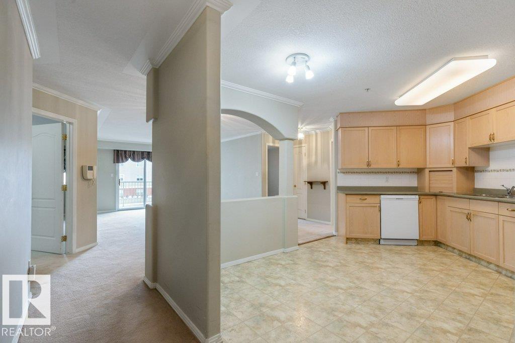 206 - 8215 84 Avenue NW, Idylwylde, Edmonton