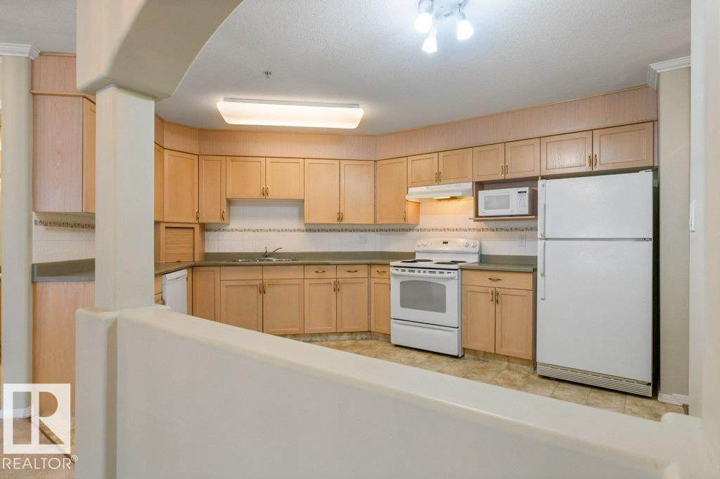 Photo 10 at 206 - 8215 84 Avenue NW, Idylwylde, Edmonton